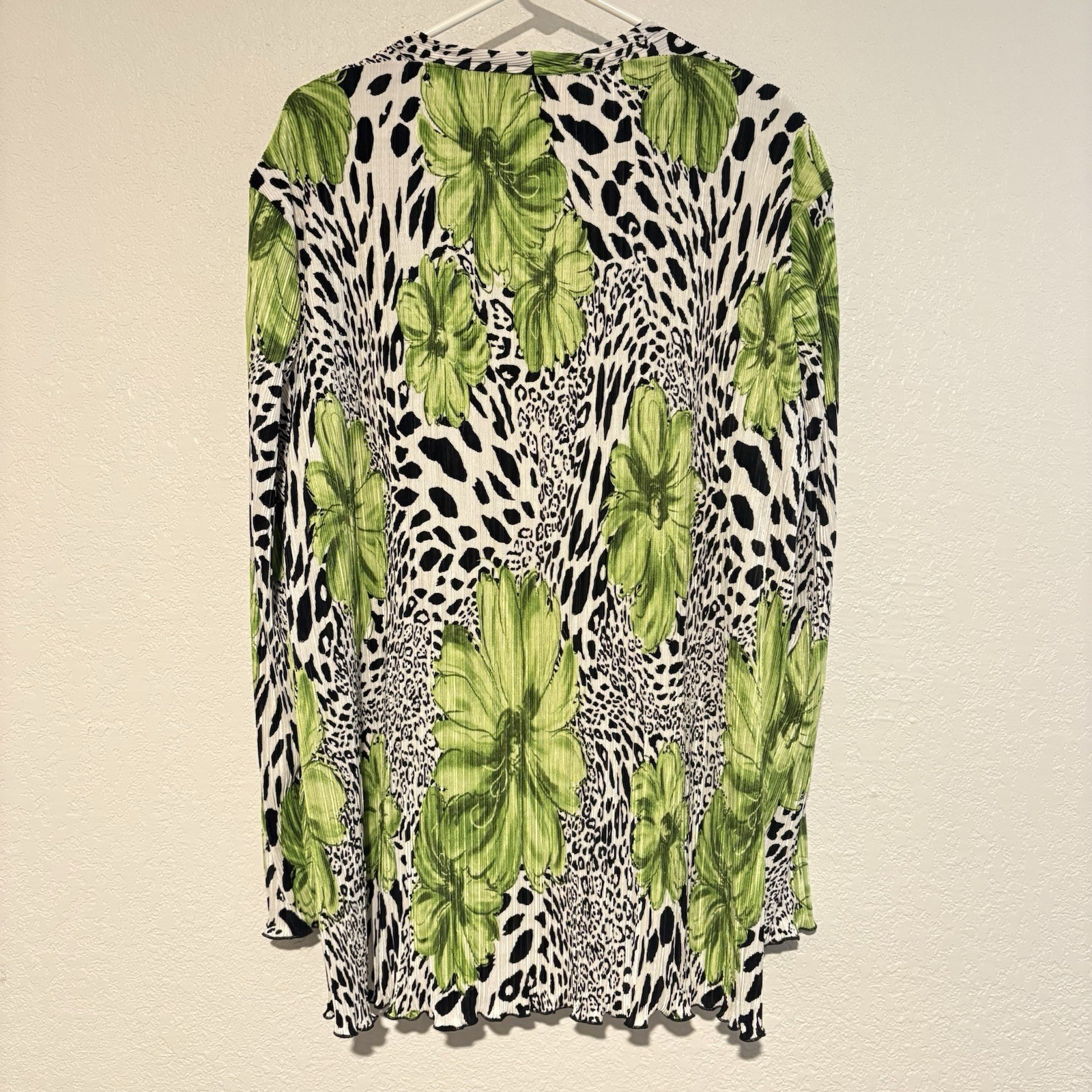 Matana Cardigan Women Plus 2X Open Front Lime Green Animal Print Floral Tropical