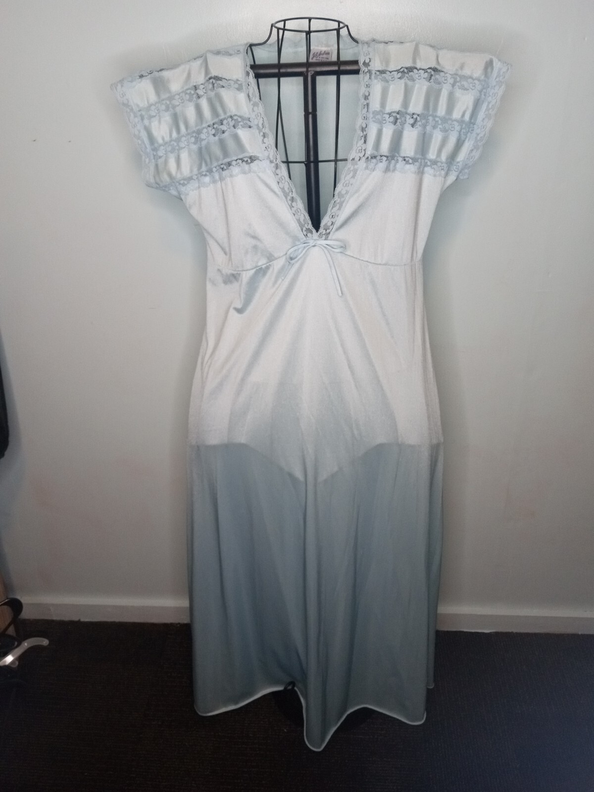 1970s Vintage Jill Andrea of New York Blue & Lace Long Nightgown Size Medium