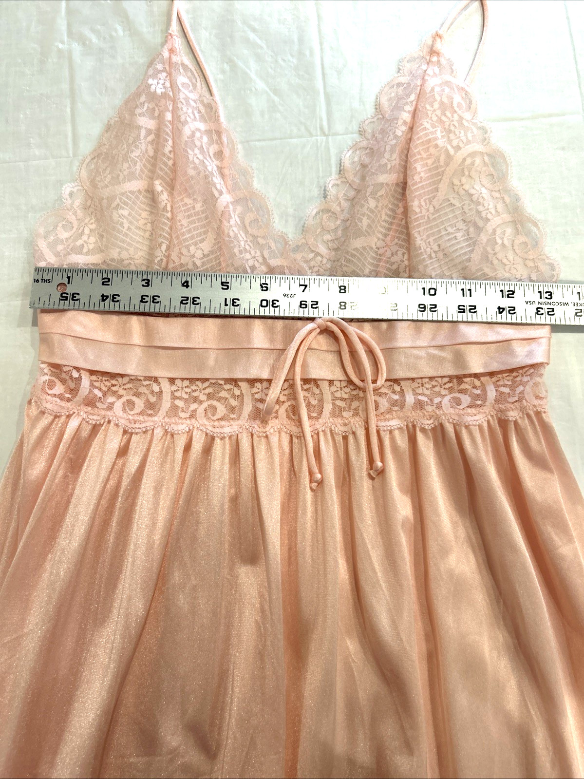 Gilead Peignoir Set Nightgown Robe Women S/M Pink Peach Lace Trim Vintage USA