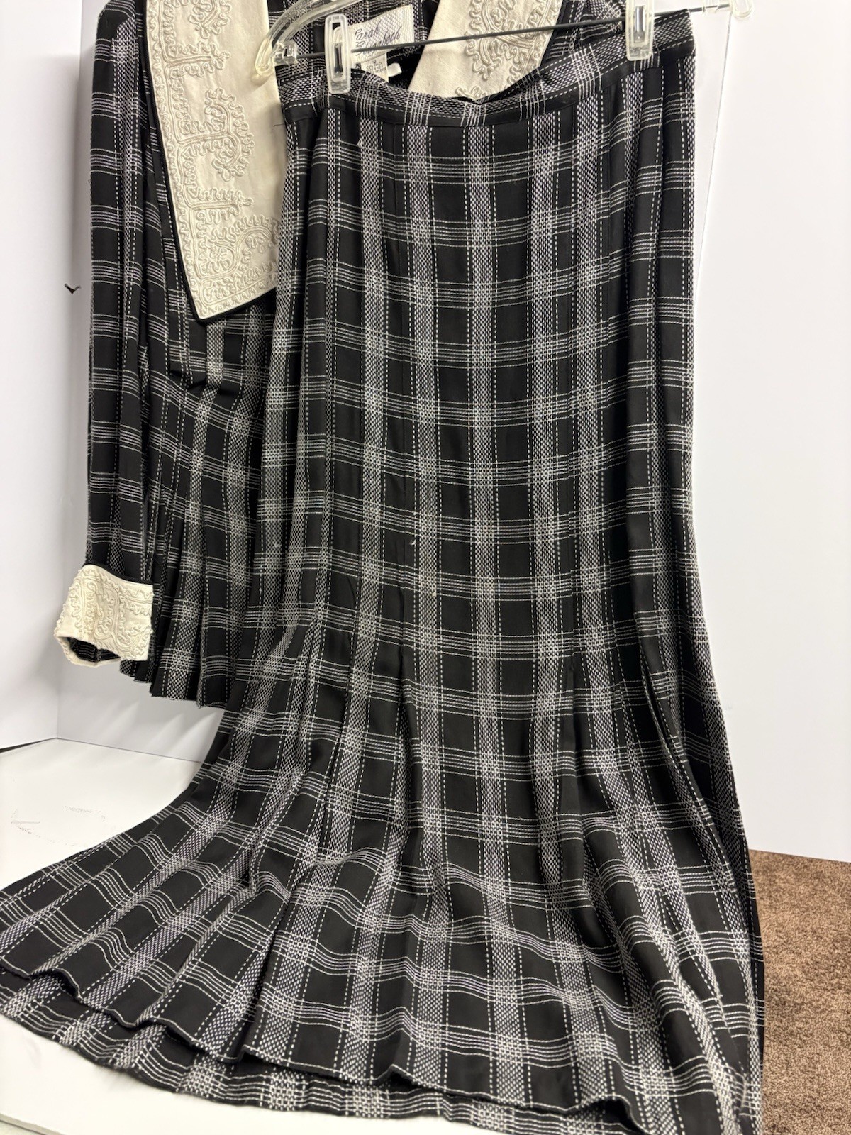 Vtg. Sarah Elizabeth Prairie 2pc Dress Embroidered Collar Sz.12 Rayon Blk& White