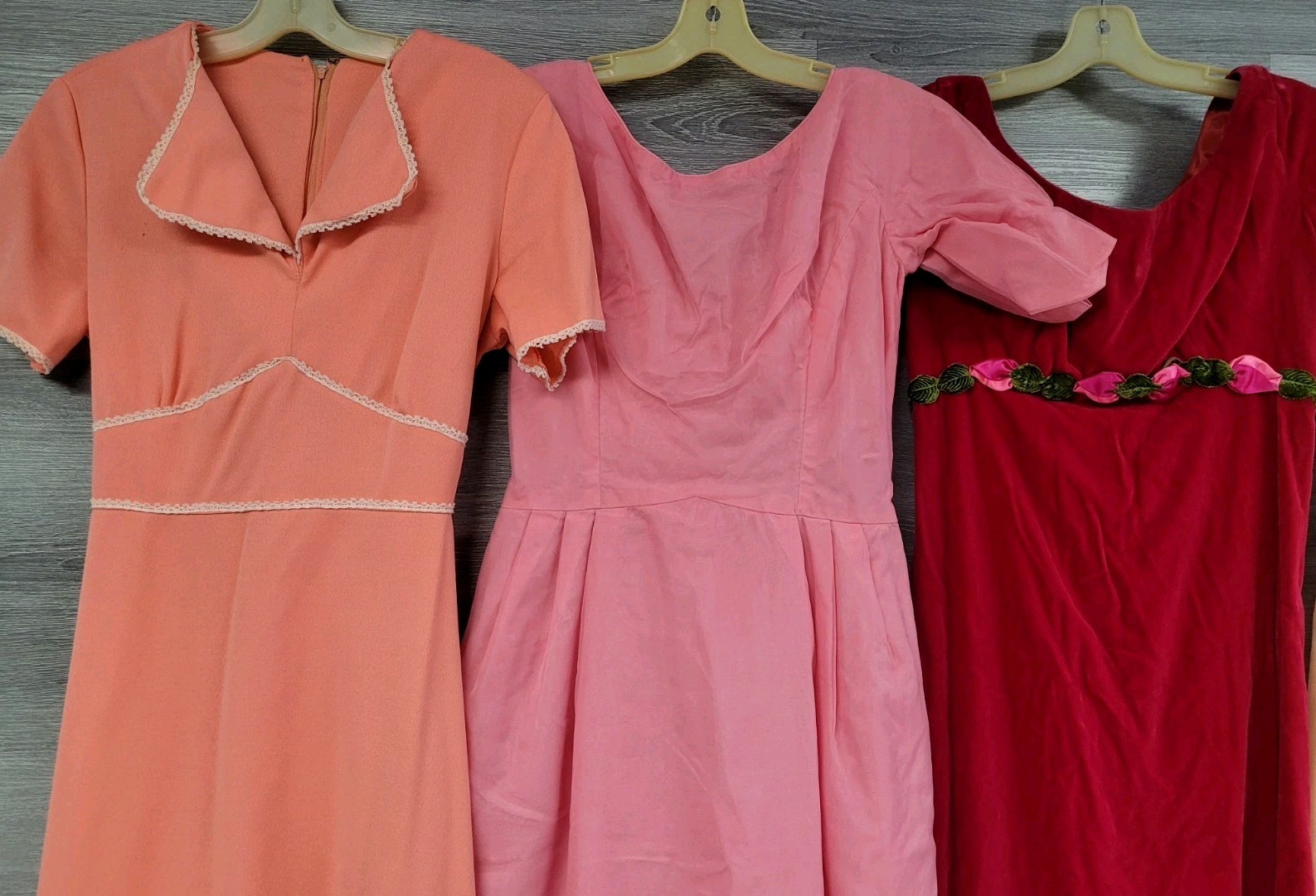 WOMENS LOT OF 22 VINTAGE DRESSES 60s 70s 80s BOHO HIPPIE LACE FLORAL MAXI MIDI
