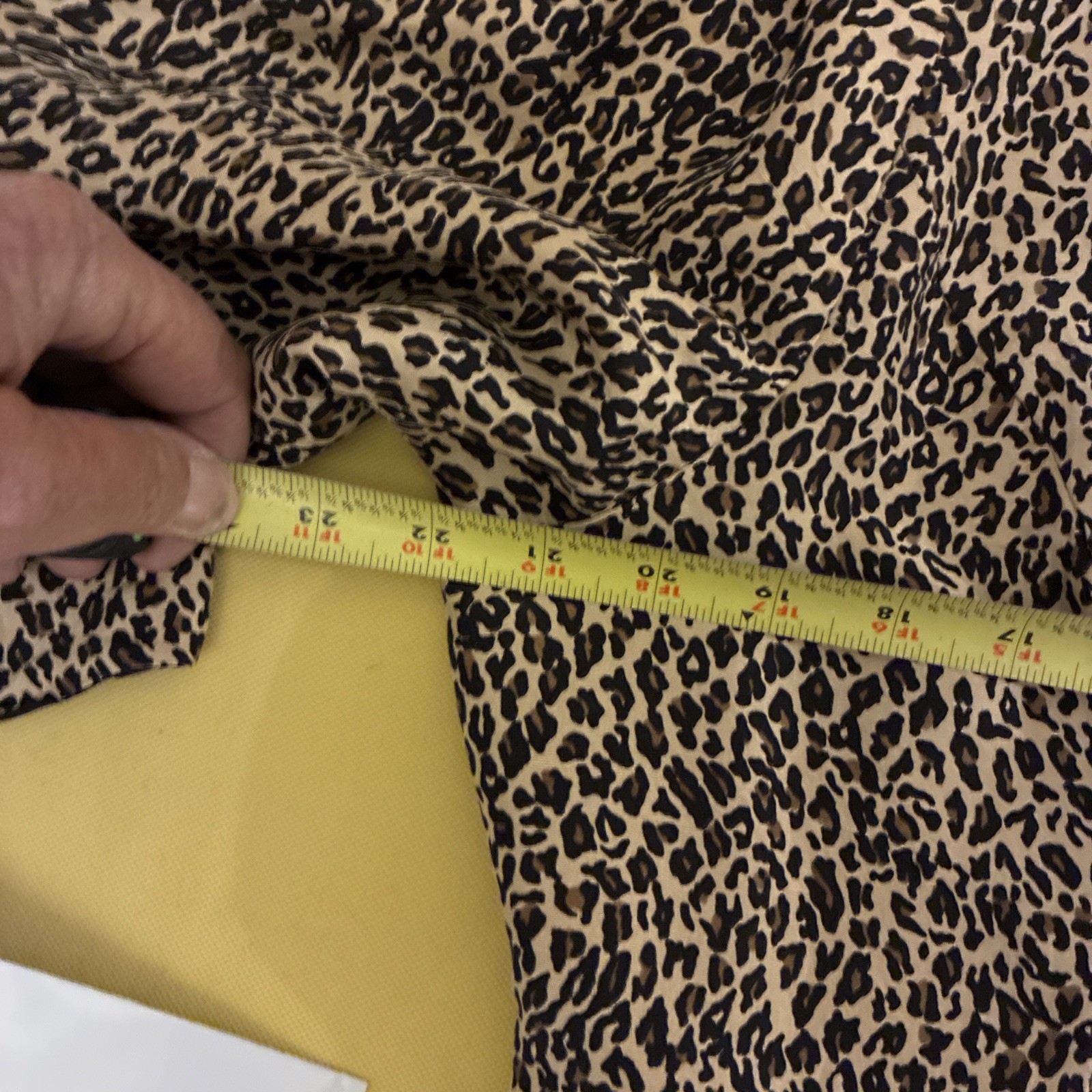 Silkland Zippered Gold Black Animal Print Lined Jacket 100% Pure Silk Size 16