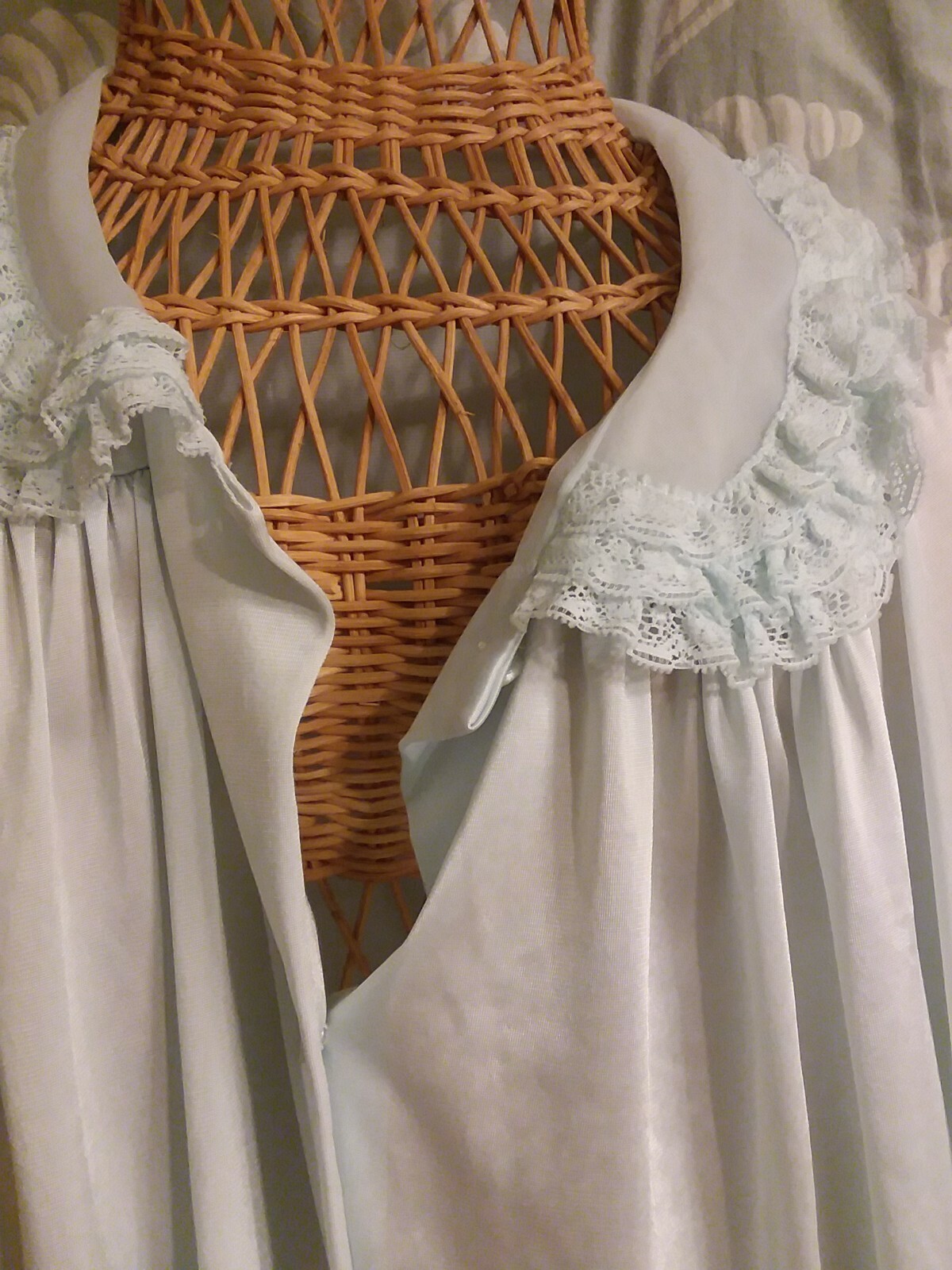 Vintage lingerie Shadowline lacy button front Bed Jacket Light Blue m medium