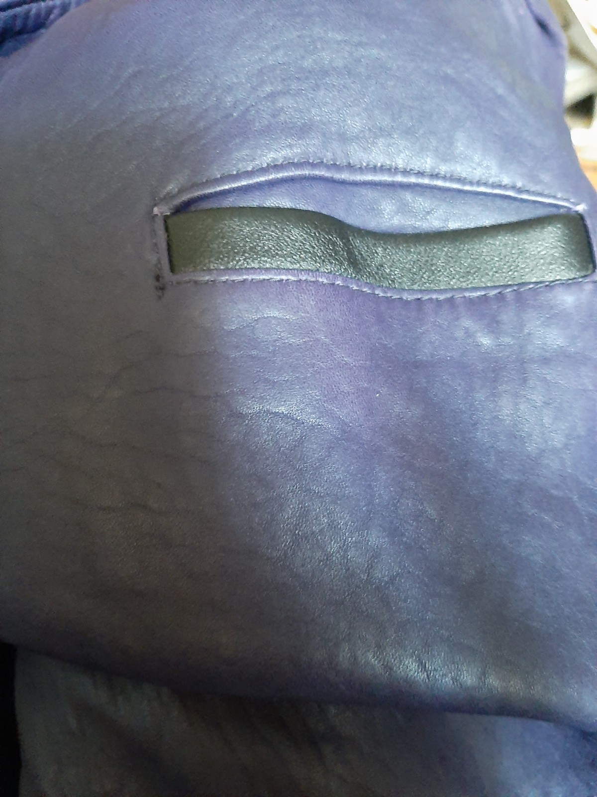 RARE 80s Purple Black Trim Bomber Style Women’s LEATHER JACKET 44″ Bust W 38″
