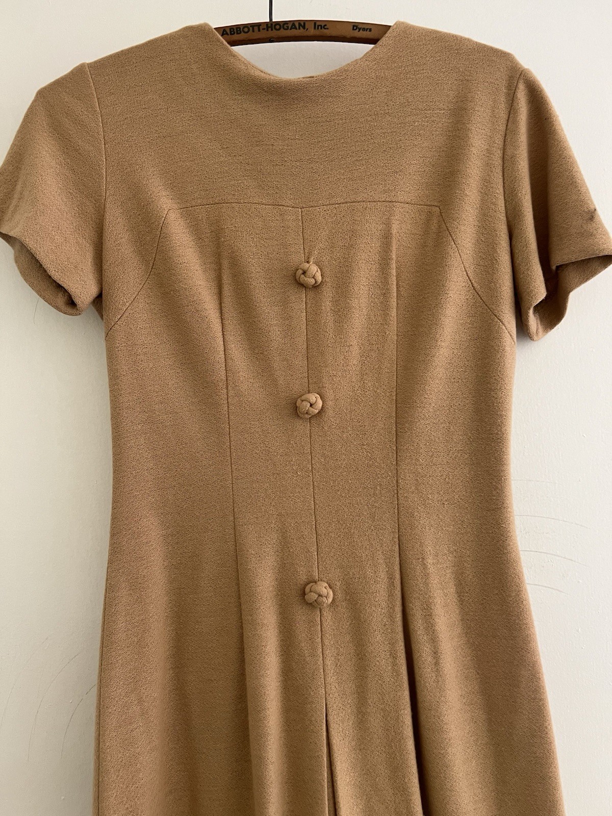 Vintage Lora Lenox Sculptured Charm Dress Tan Short Sleeve 1950s Zip Back