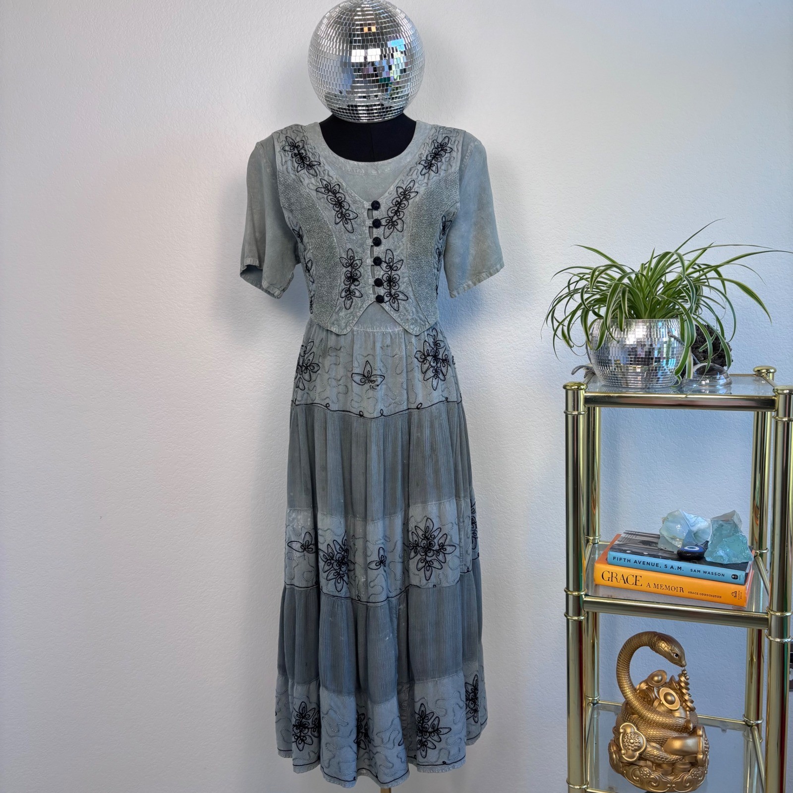 Vintage Cottage Blue Grey Embroidered Tiered Midi Dress, Medium Boho Ren Faire