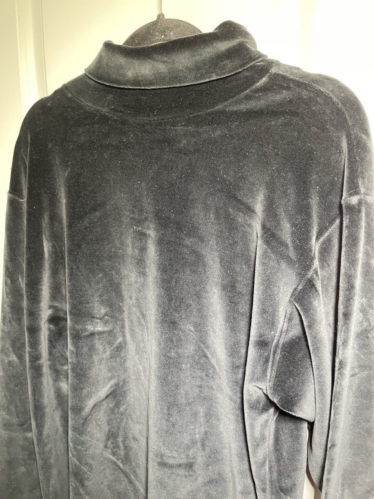 Vintage (92) Dockers Large Black Velvet Turtleneck Long sleeve Logo Embroidered