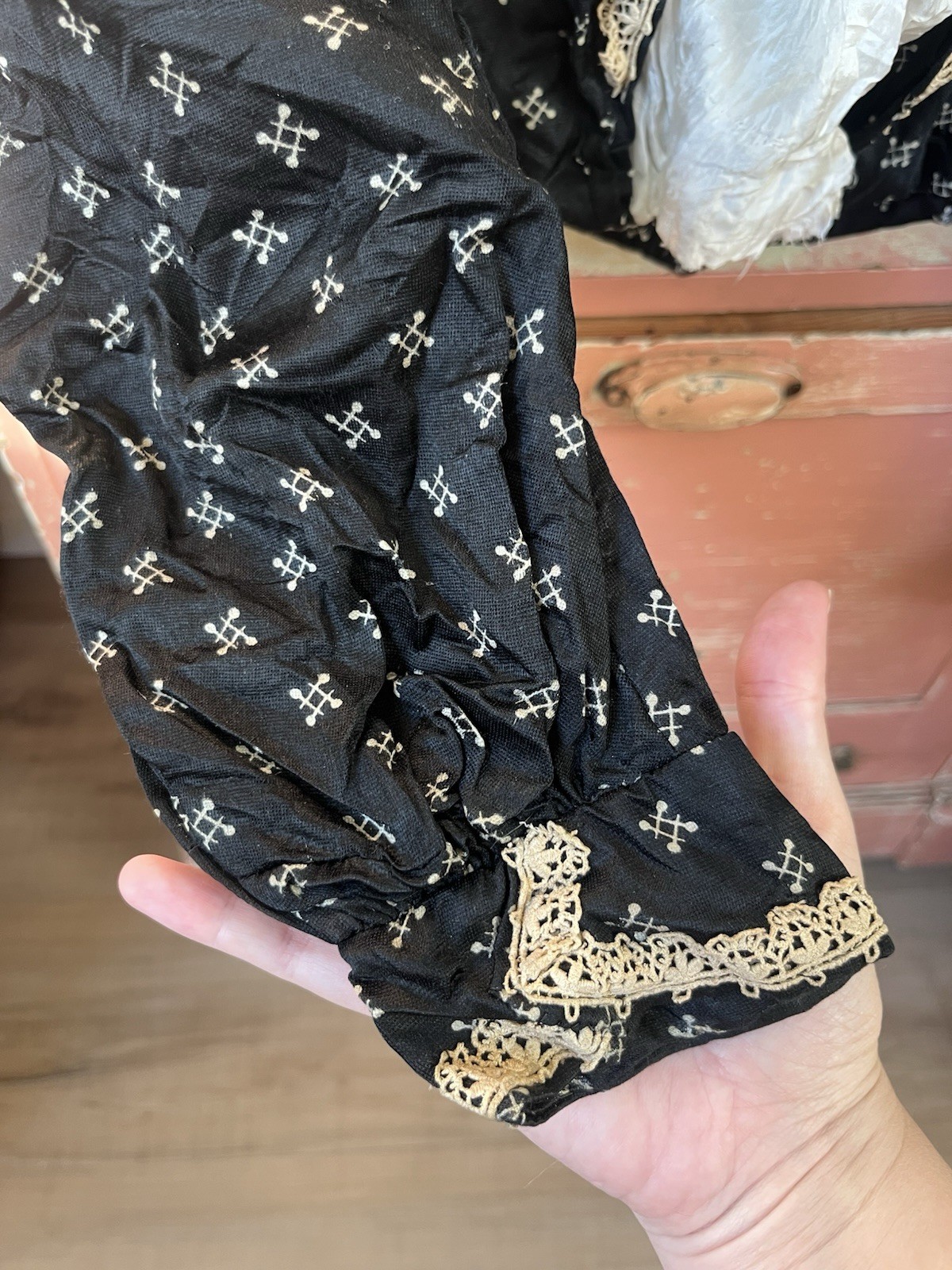 1800s Antique Victorian Edwardian Black Silk Bodice Corset Blouse Top XXS