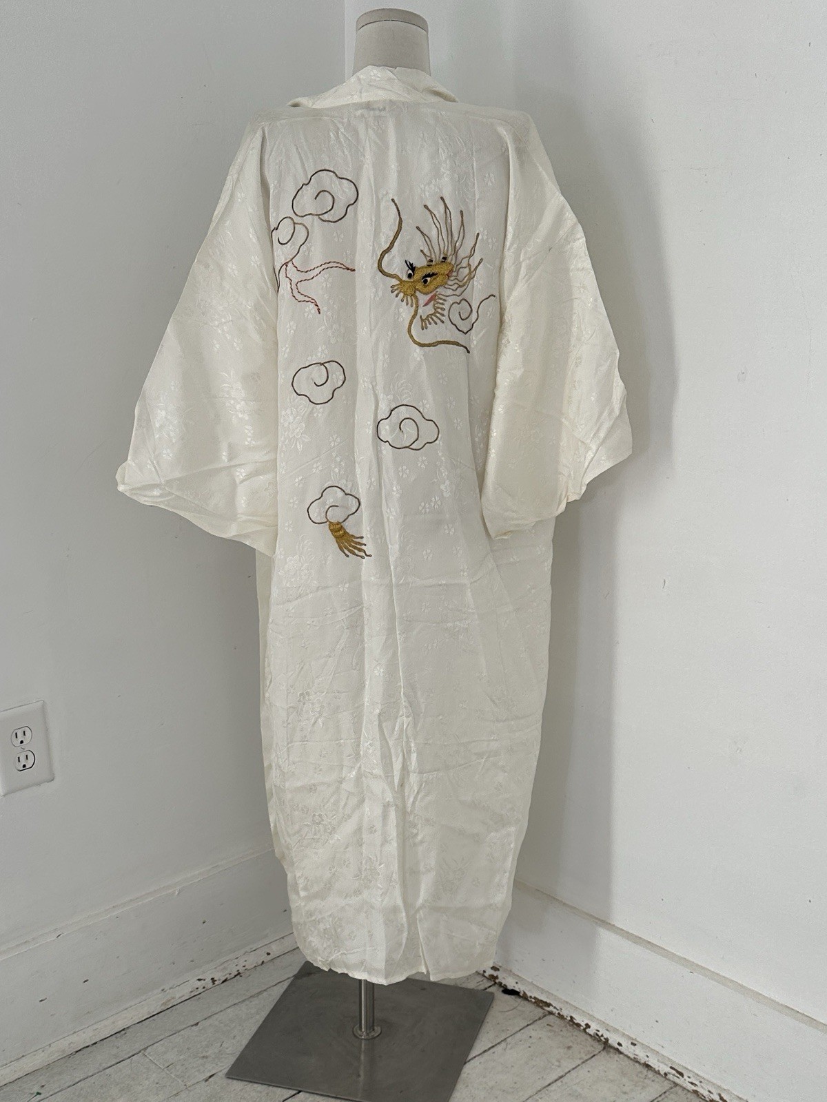 Vintage 50s Satin Brocade White Dragon Japan Made Robe