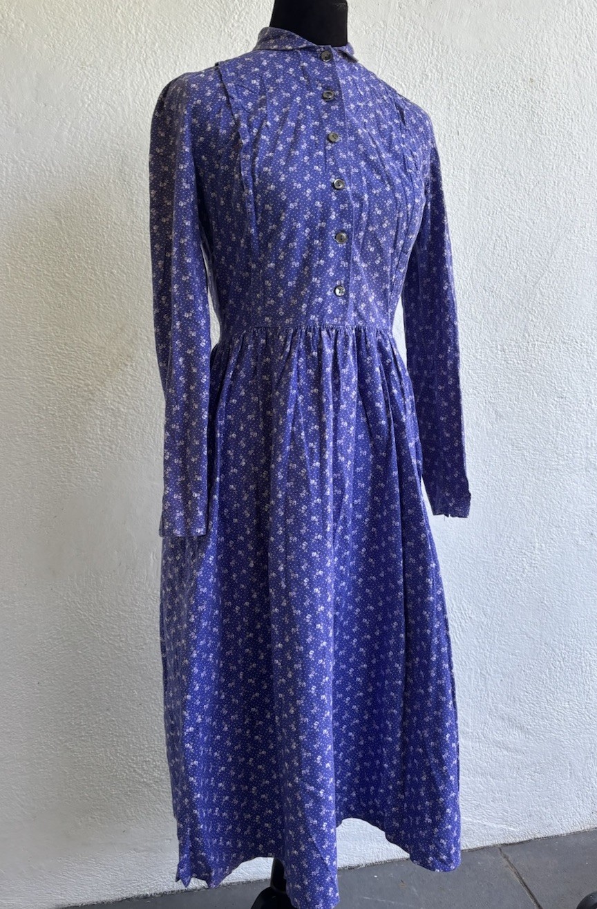 VTG 80s Laura Ashley PRARIE Cottagecore Floral Dress.small.side Zipper