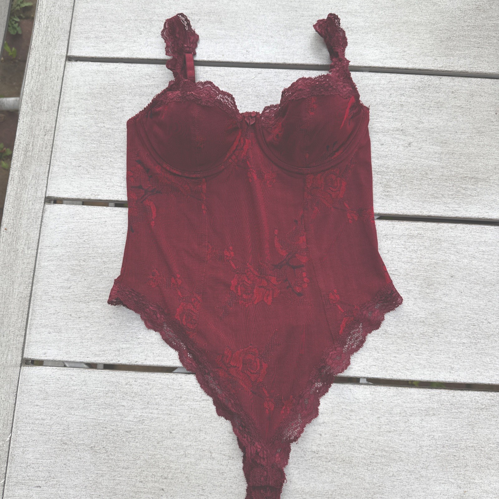 VTG 90s ARIANNE Medium Cranberry Lace Trimmed Underwire Teddy Lingerie Boudoir
