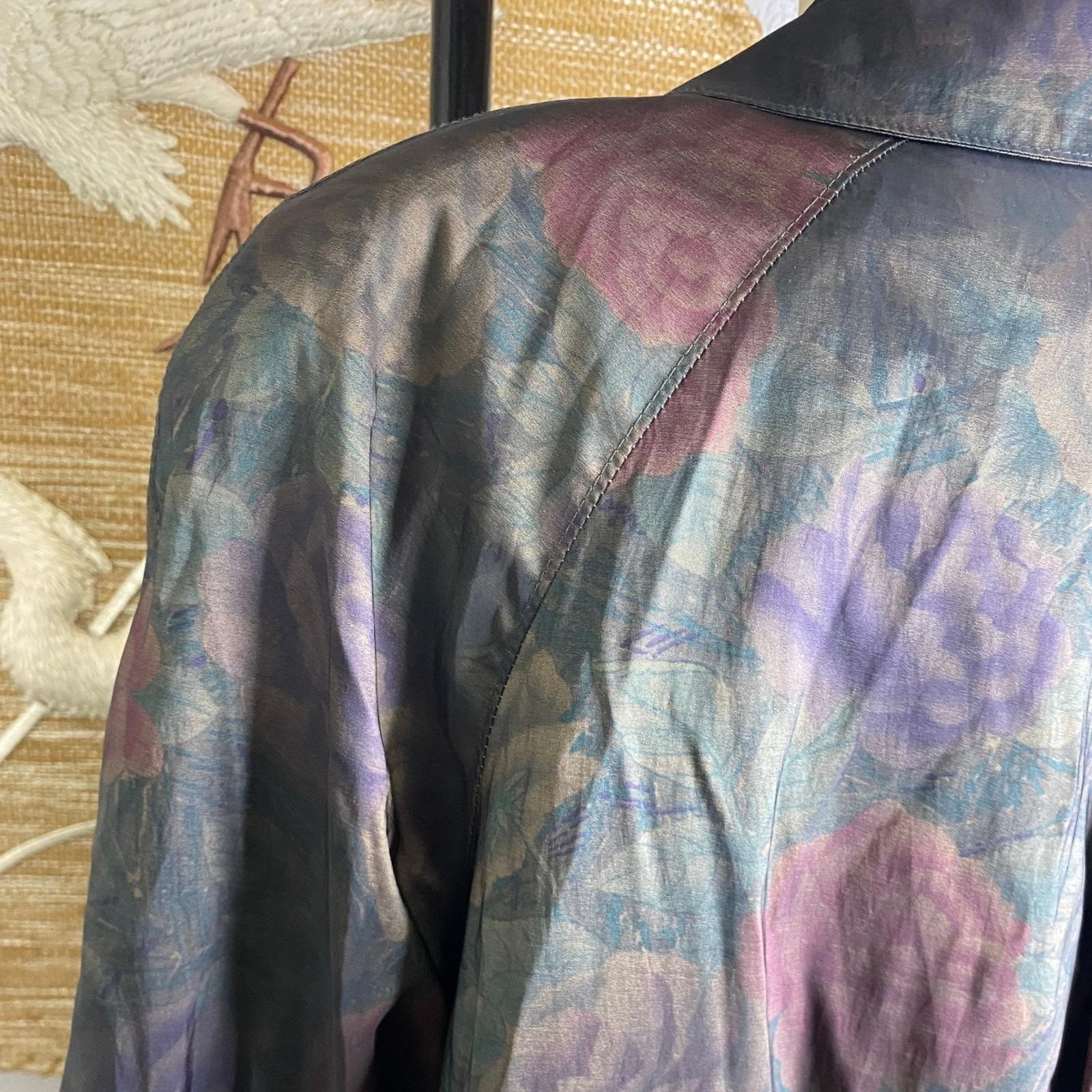 Vintage Iridescent Floral Trench Coat, Cottagecore Windbreaker, Size 10