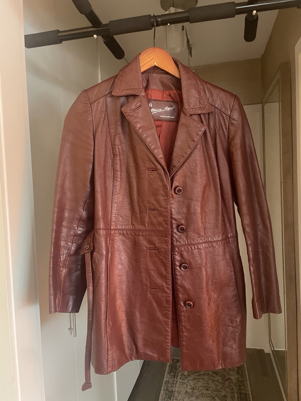 Vintage Etienne Aigner 100% Genuine Leather Burgundy Jacket