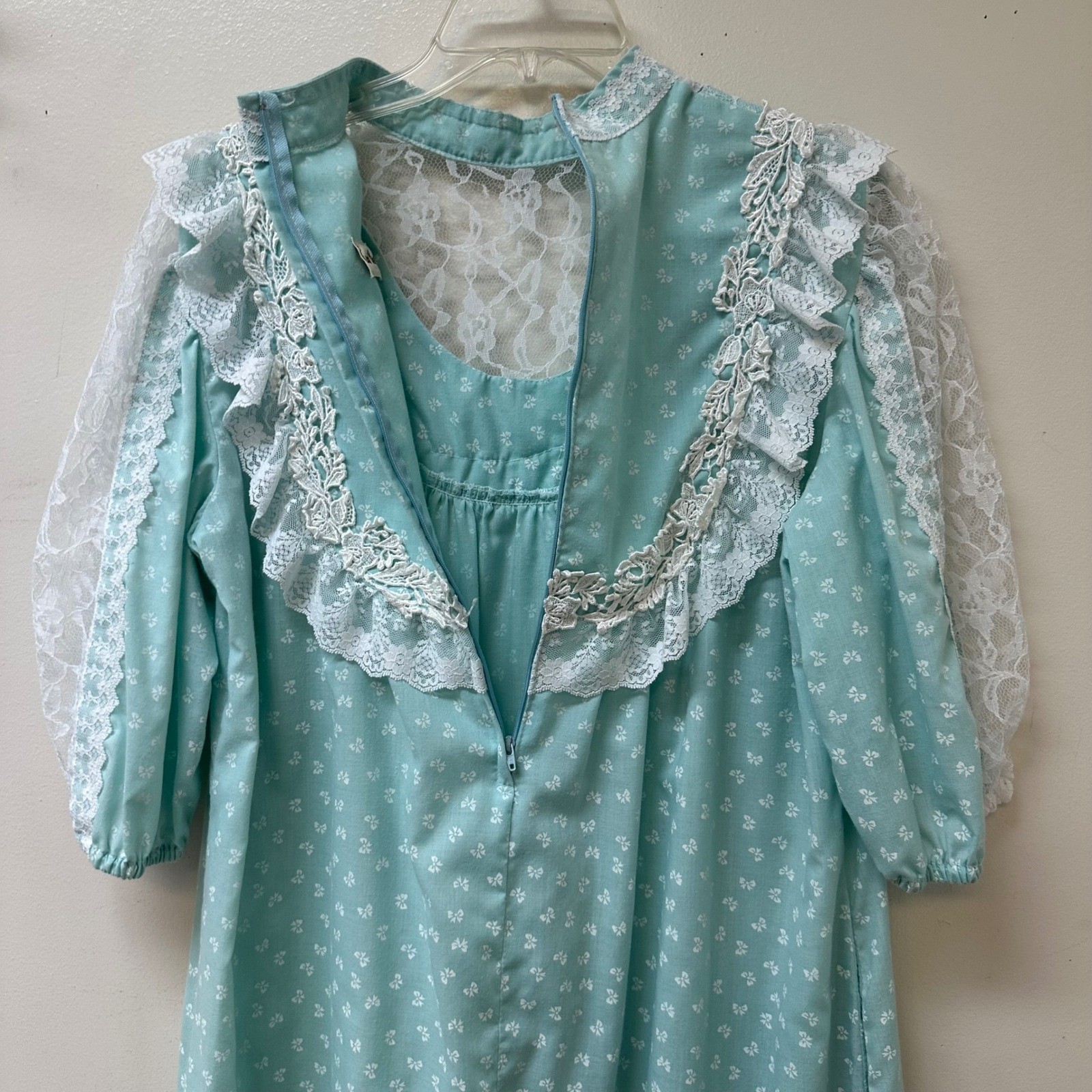 Carol Bennett Hawaii Vintage Blue Bow Print Lace Ruffle Maxi Dress 70s Prairie