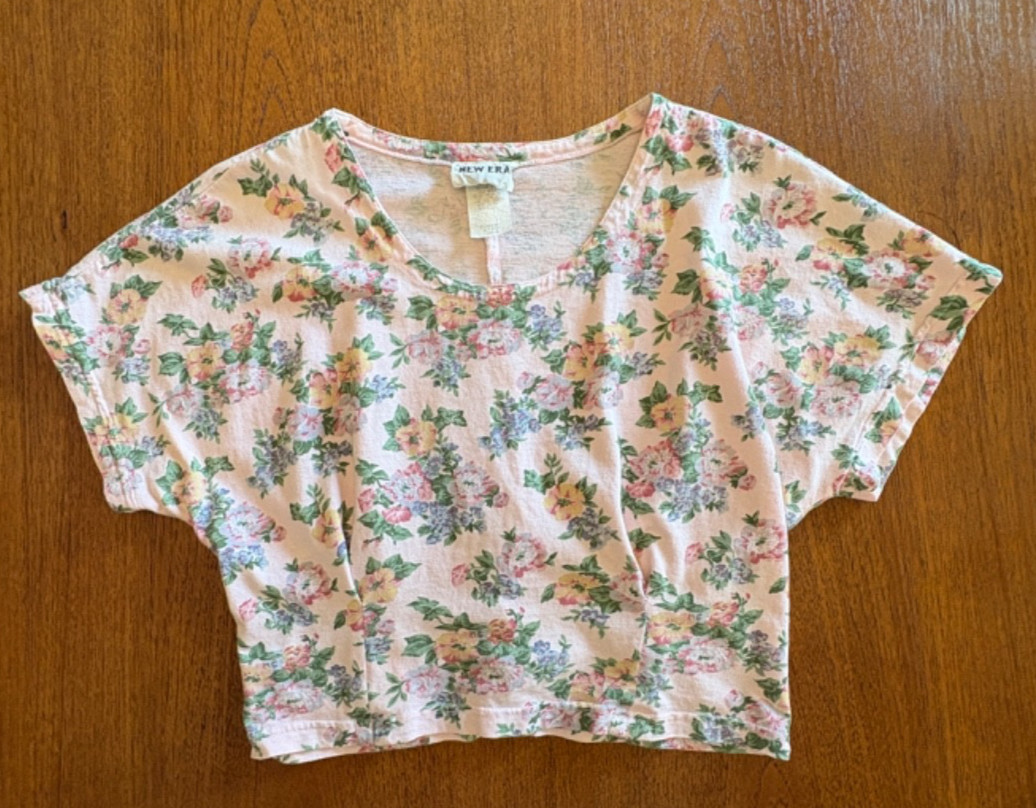 Vintage 80s 90s Pink Flower Cotton Pleated Top New Era M/L Boxy Crop Grunge