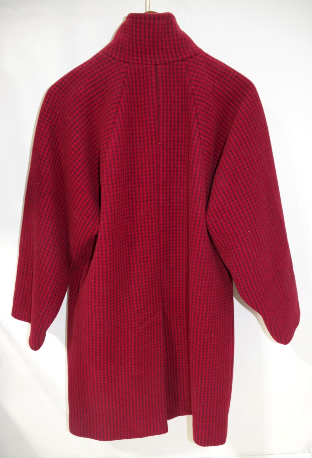 H6 Size 4 GALLE’ Awesome Vintage Coat Red & Black 100% Wool Check Anglo Fabrics