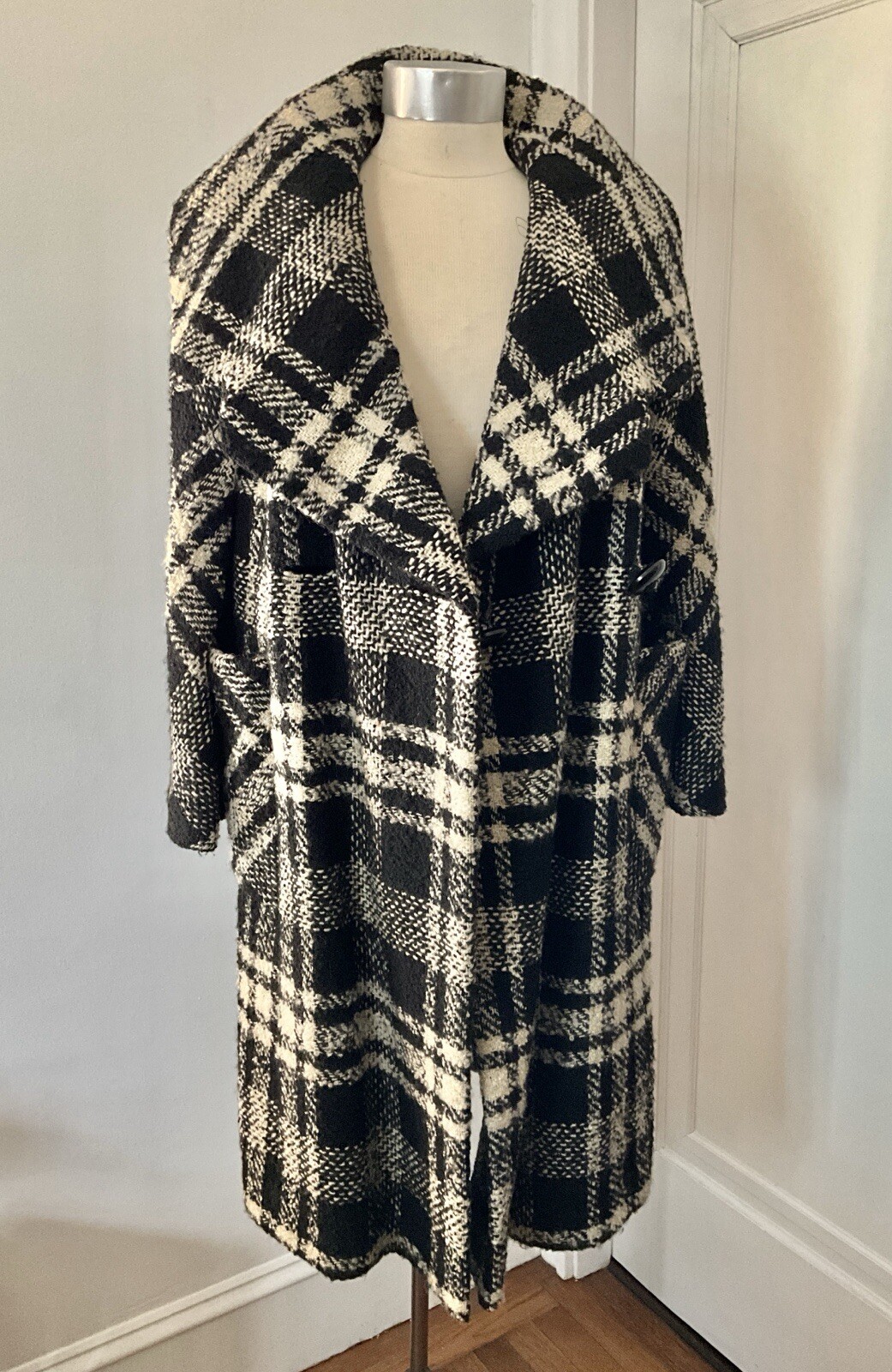 Vintage 1960’s Pauline Trigere Monochromatic Plaid Wool Tweed Coat