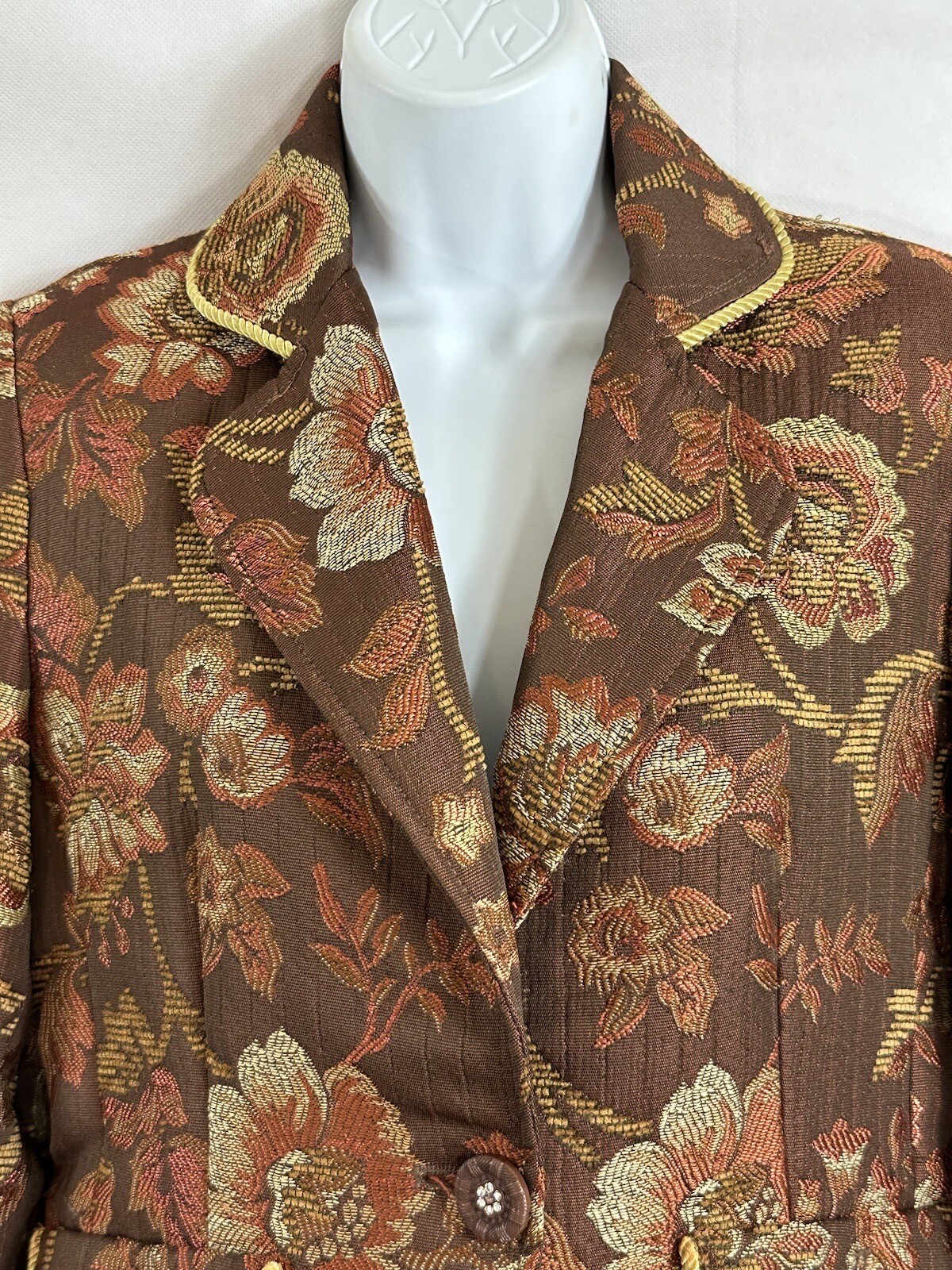 Vintage Ninety Sz 4 Floral Tapestry Woven Blazer Jacket Faux Diamond Buttons Pkt