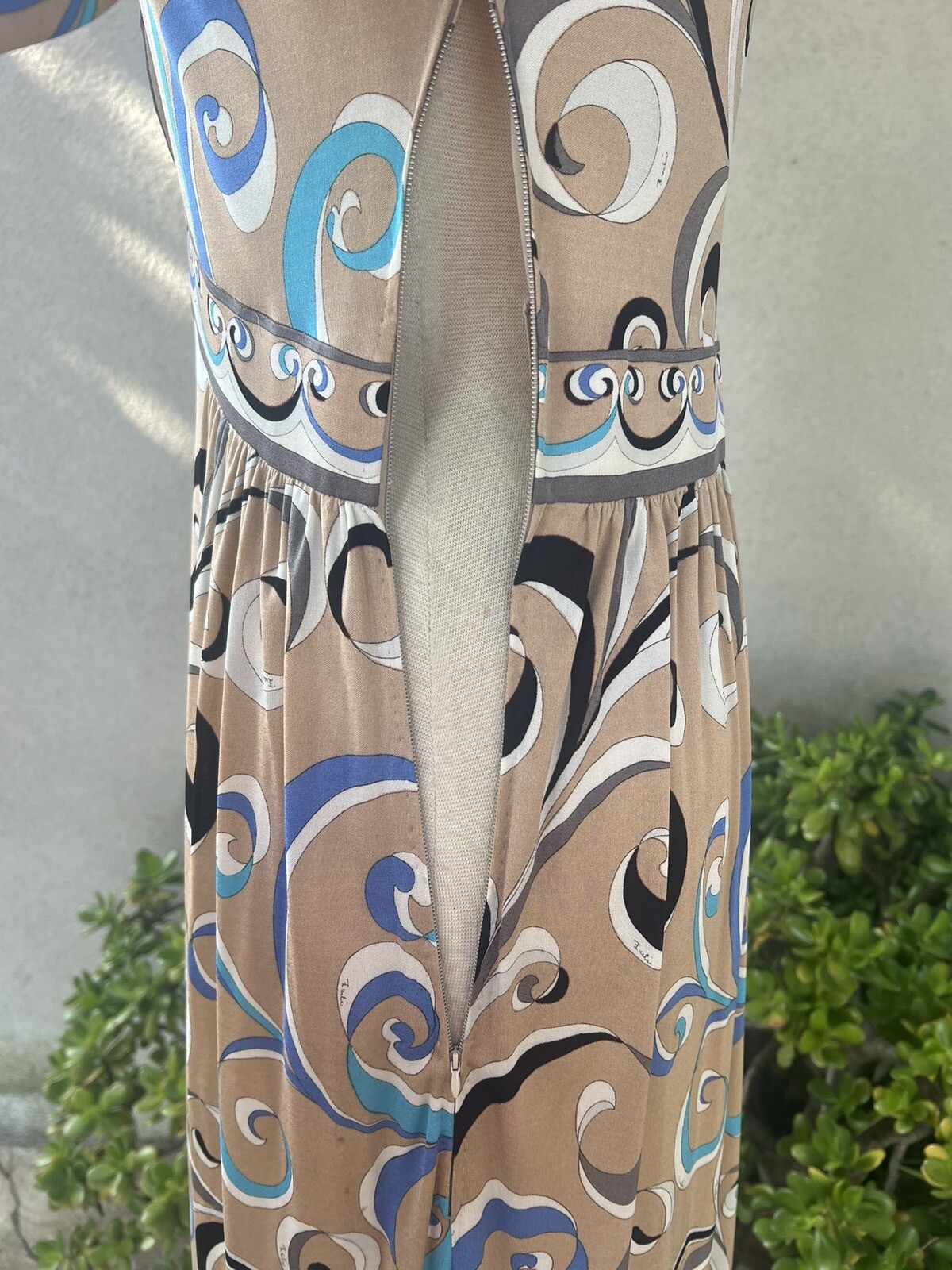 Vintage Modern 70s Emilio Pucci Maxi Dress Beige Blue Silk Polyester Sz small