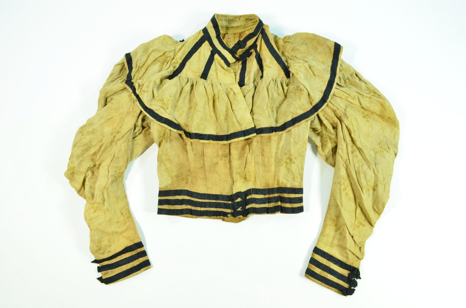 Edwardian 19th Century Puffy Sleeve Handmade High Neck Antique Blouse
