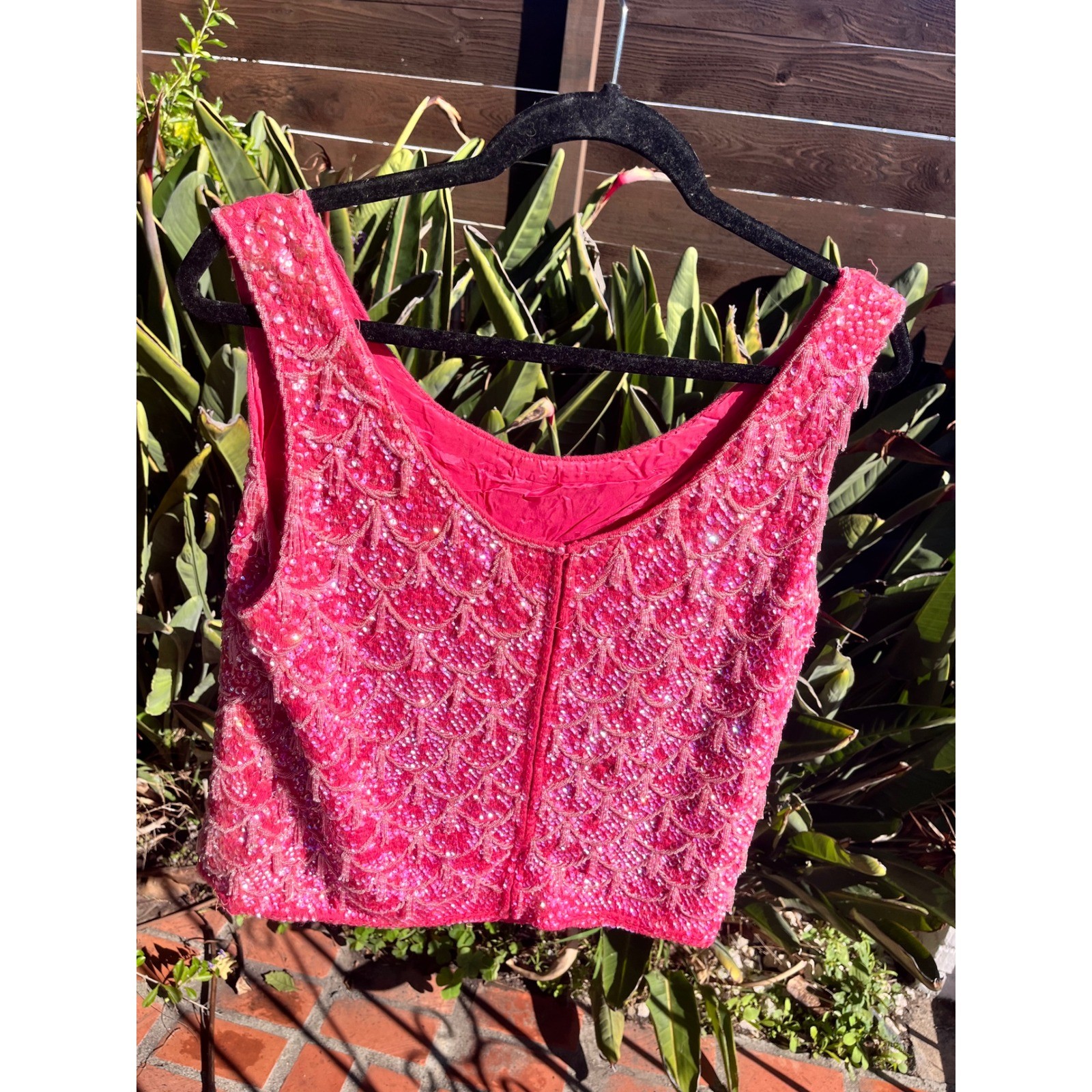 Sequin Tassel Zephyr Wool Vintage Med Hot Pink Mermaid Scale Beaded Tank Top