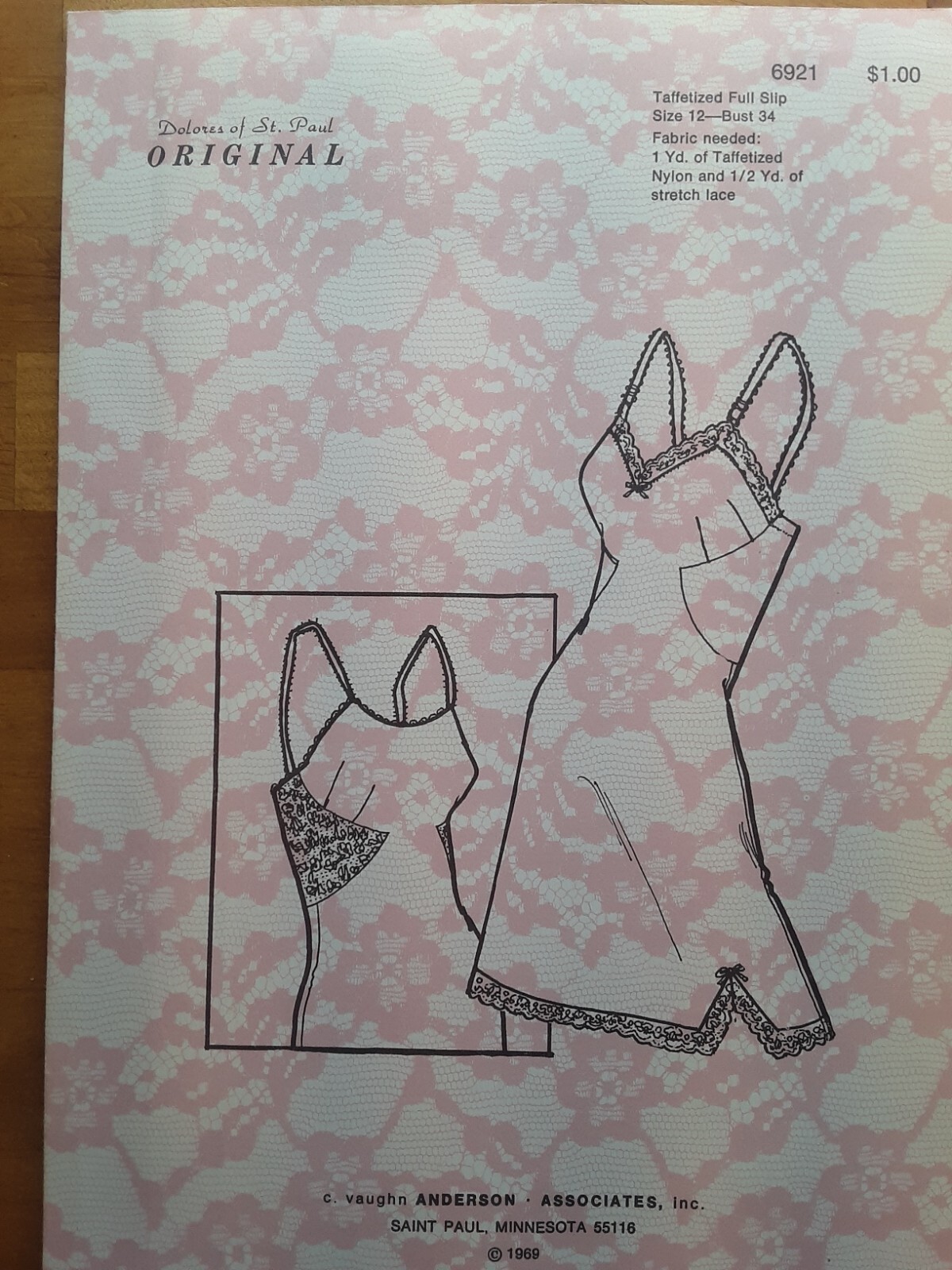 UNCUT Dolores of St Paul~6921~Ladies Full Slip~Size 12 Bust 34