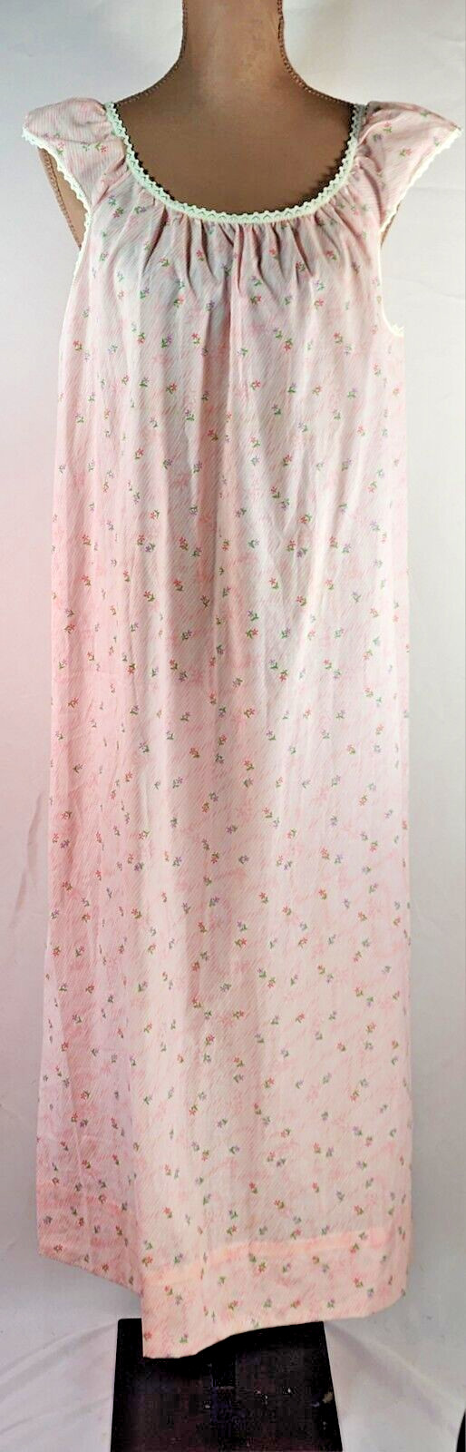 Vintage Nightgown PINK Floral MEDIUM Long gown Cotton Blend NOS so PRETTY!