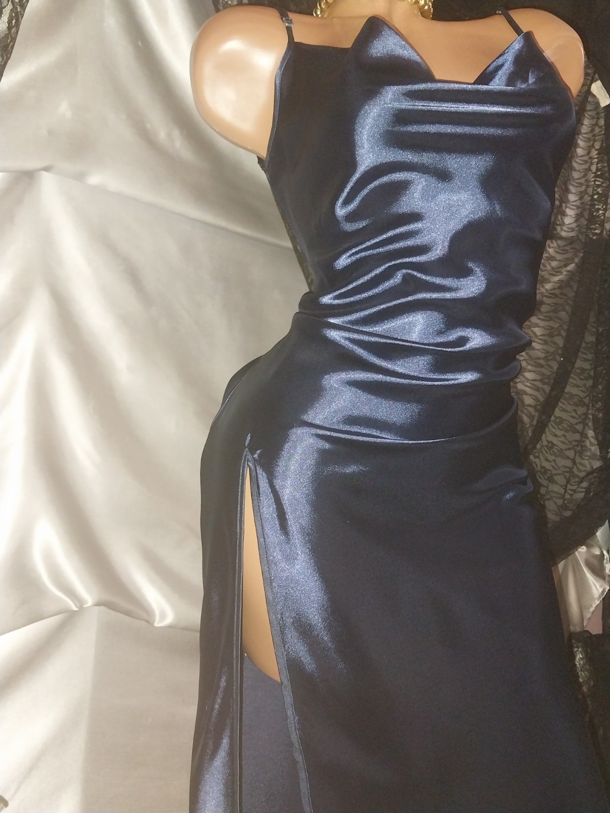 VTG SATIN SHINY LIQUID SLIT COWL DRAPE CASCADE NECK NEGLIGEE NIGHTGOWN NEW S