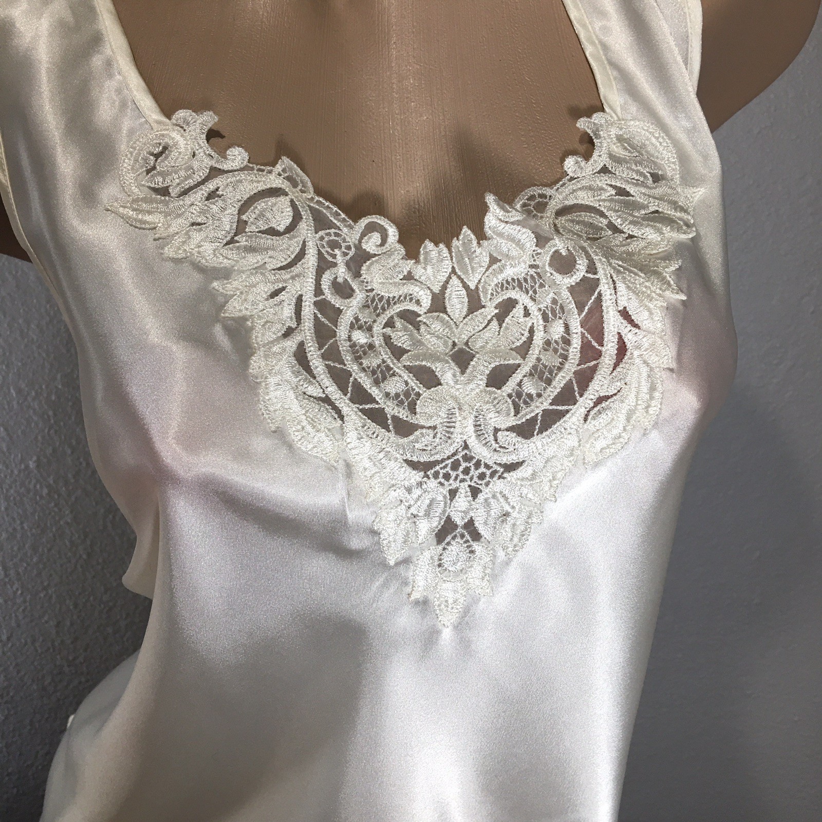 Vtg Fair Ivory Wide Lace shiny Satin Camisole Lady XL