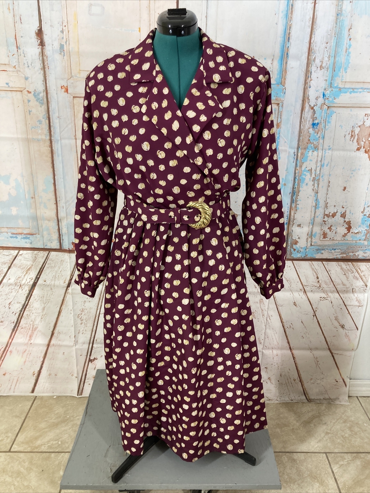 Vtg Serbin Women’s Belted Dress Sz 16 Misses Polyester Red gold Dot 70s