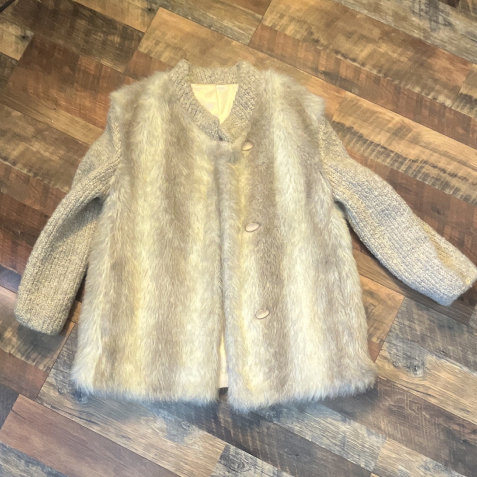 Dubrowsky & Perlbinder Vintage Fur Knit Coat 1970s Size 38 Beige Gray