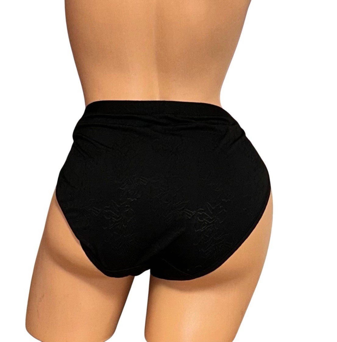 Lot of 2 Prima Valentina Pink Smooth & International Intimates Black Panties