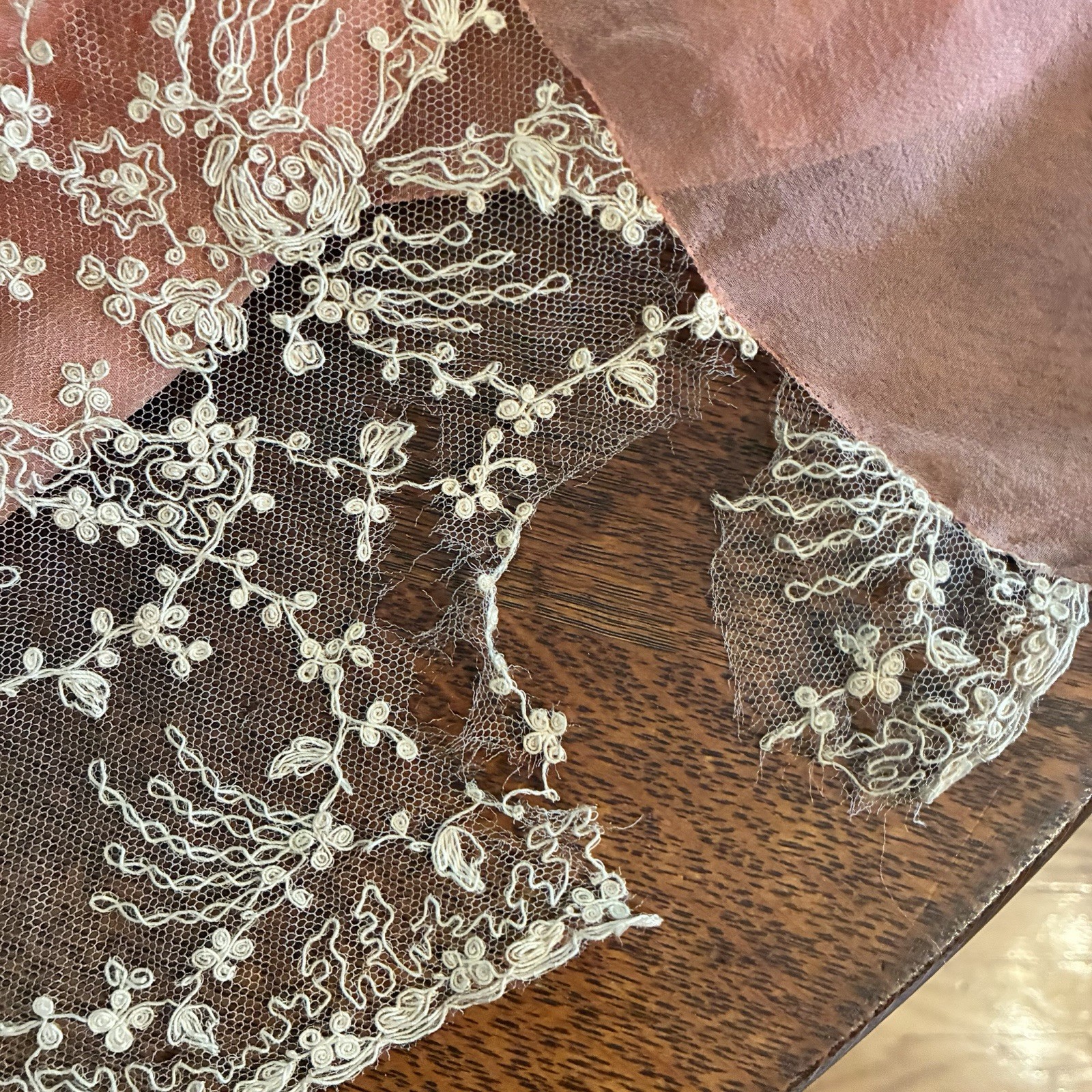 Antique 1920S Pink Silk Chiffon Kafton Brussels Tambour Cabbage Roses Lace