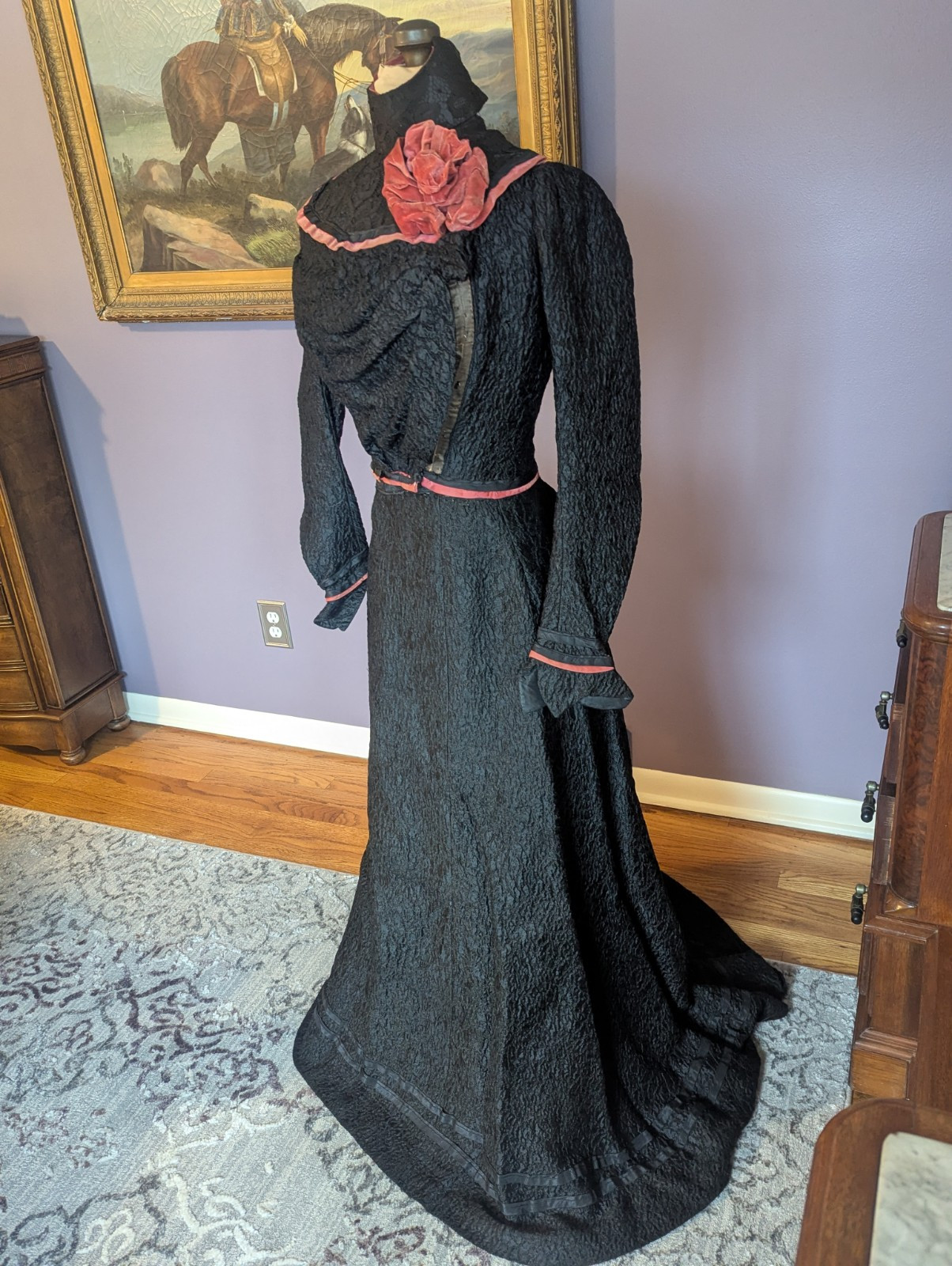 Antique Victorian Edwardian ca 1890’s – 1900 2 Piece Dress Velvet Rose and Trim