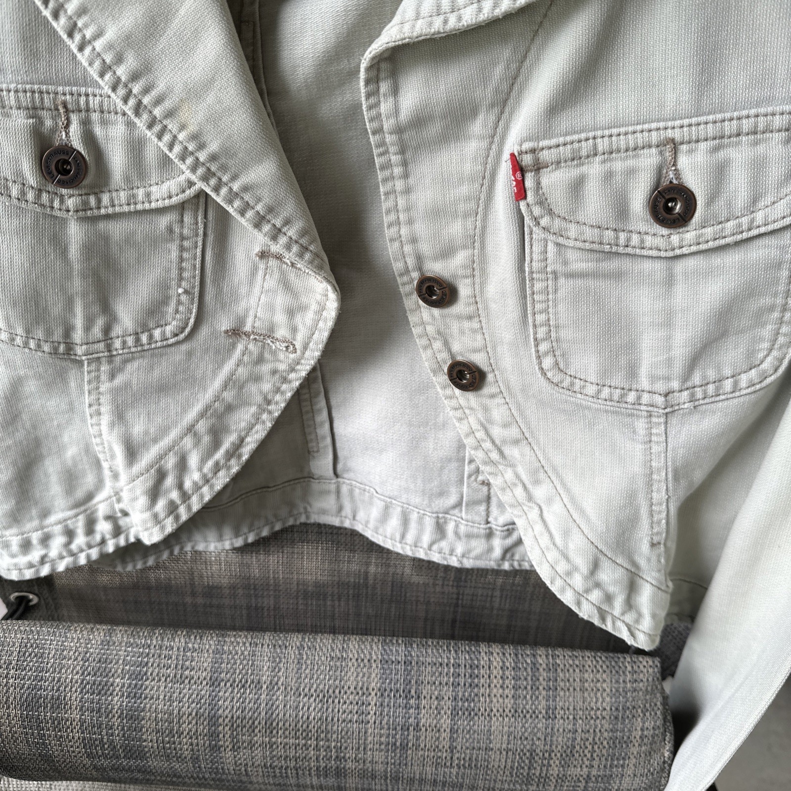 VTG Y2K Levi Strauss & Co Tan Colored Cropped Denim Blazer Jacket