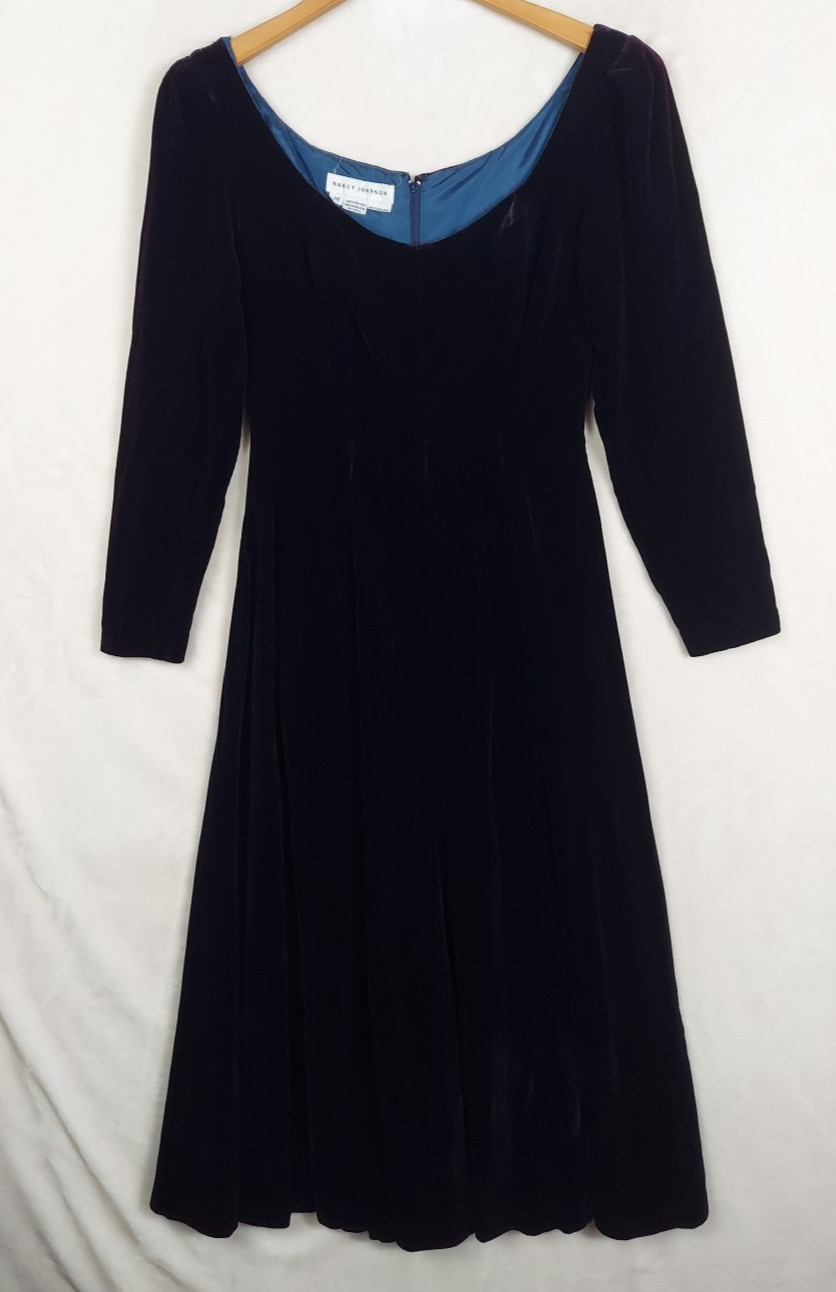Vintage Nancy Johnson Dress Womens 10 Velvet Dark Purple Dark Romance Goth Fairy