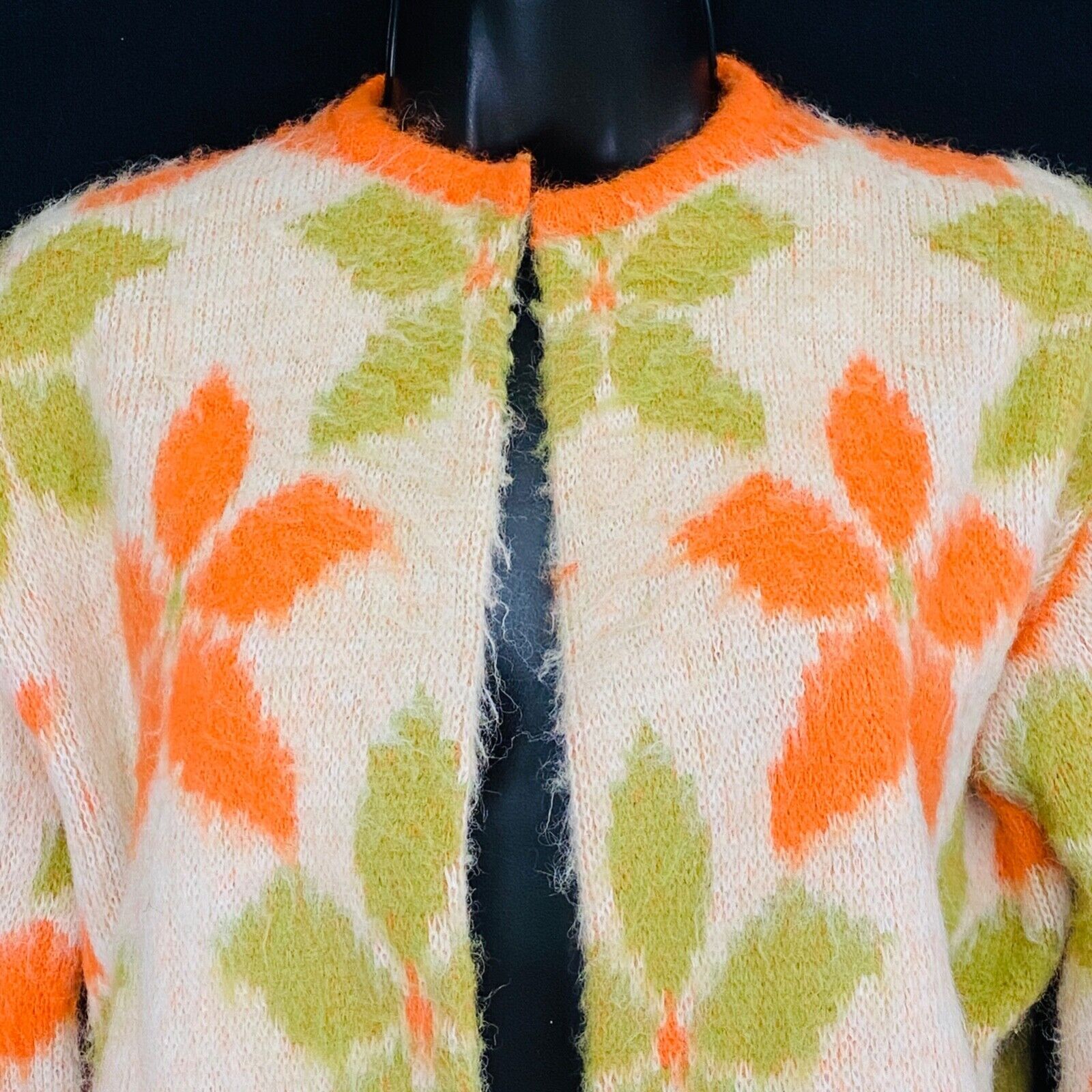 Vintage 1960s orange green floral cardigan sweater knit crop top open front M