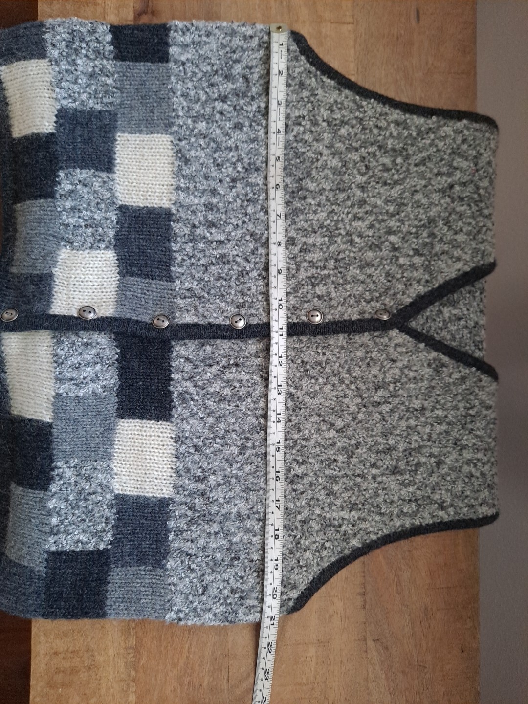 Vintage Portraits Sweater Vest By Northern Isles Wool Blend Color Block Size XL