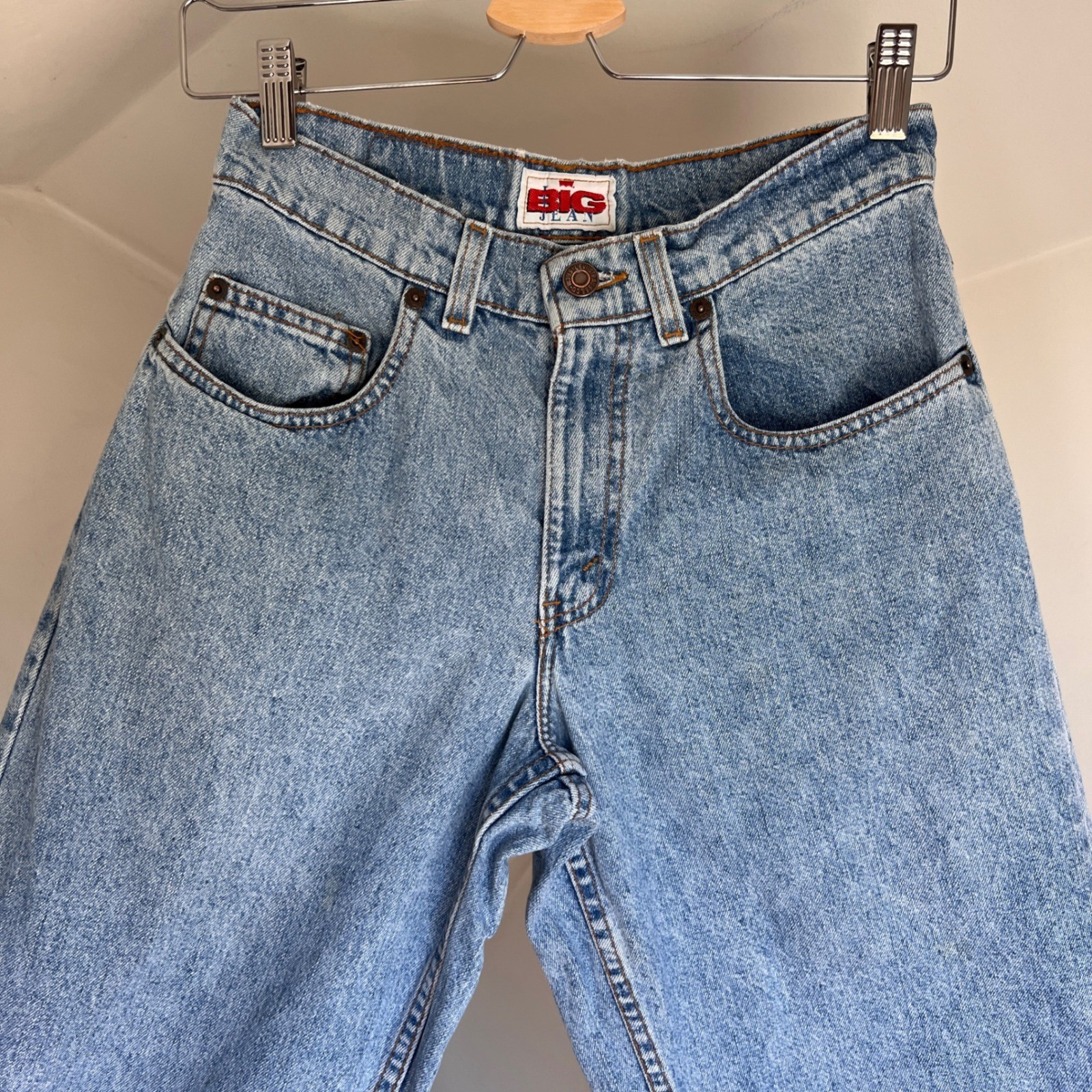 Vintage Levis 555 The Big Jean Baggy Size 26 Blue Light Wash Denim 90s Loose Fit
