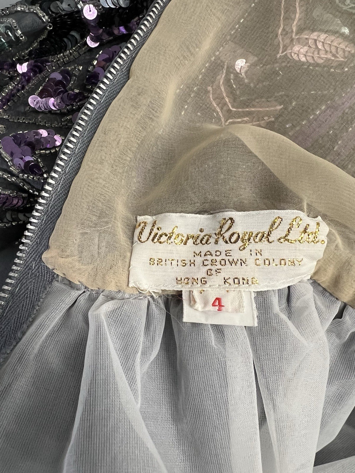 Vintage silk ball gown, gray purple, beads sequin Victoria Royal Ltd size 4 Exc!