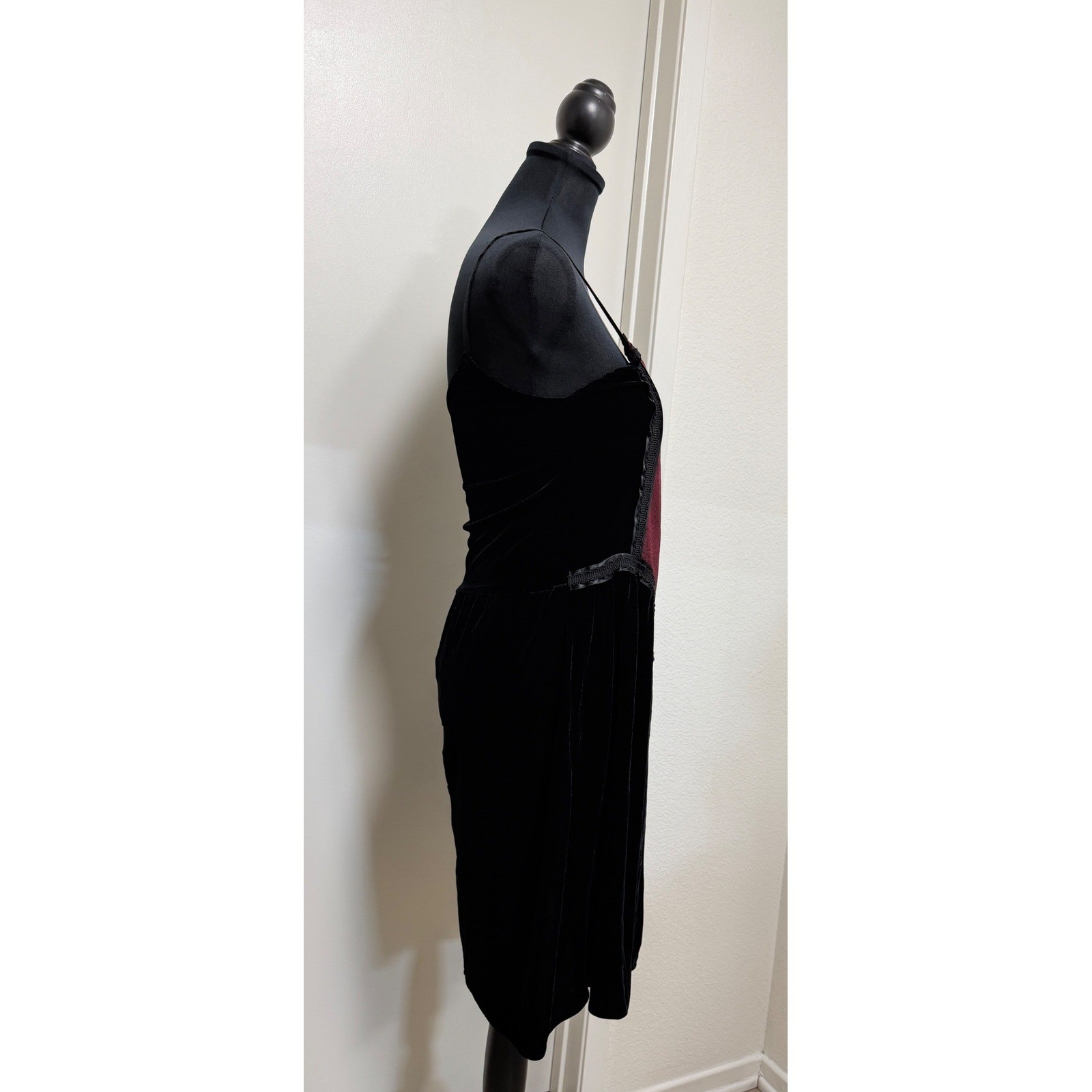 Vintage Cykxtees NYC Black Velvet Burgundy Medieval Goth Mini Dress Medium USA