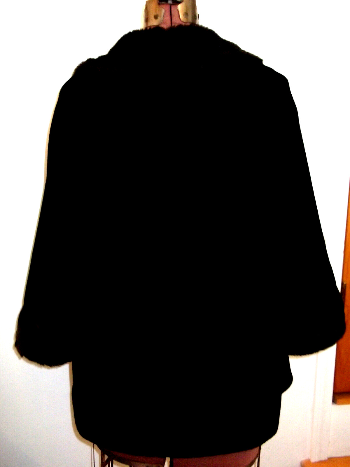 Vtg Black THICK PLUSH Faux Fur BORGAZIA Russell Taylor Belt But LINED Coat/Sz S?