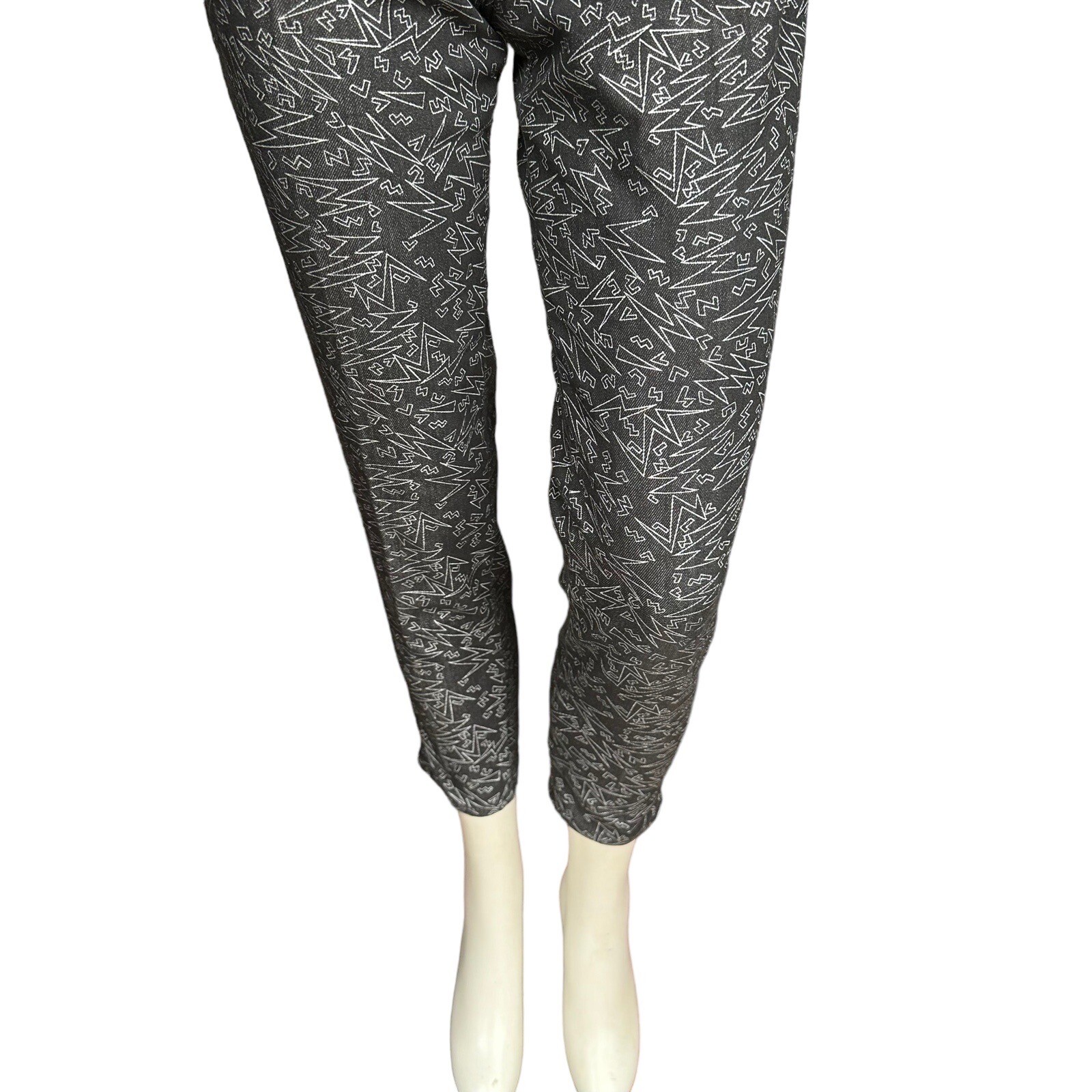 Vintage 90s Geometric Lightning Bolt Print Black & White Jeans 7/8 24″ Waist.