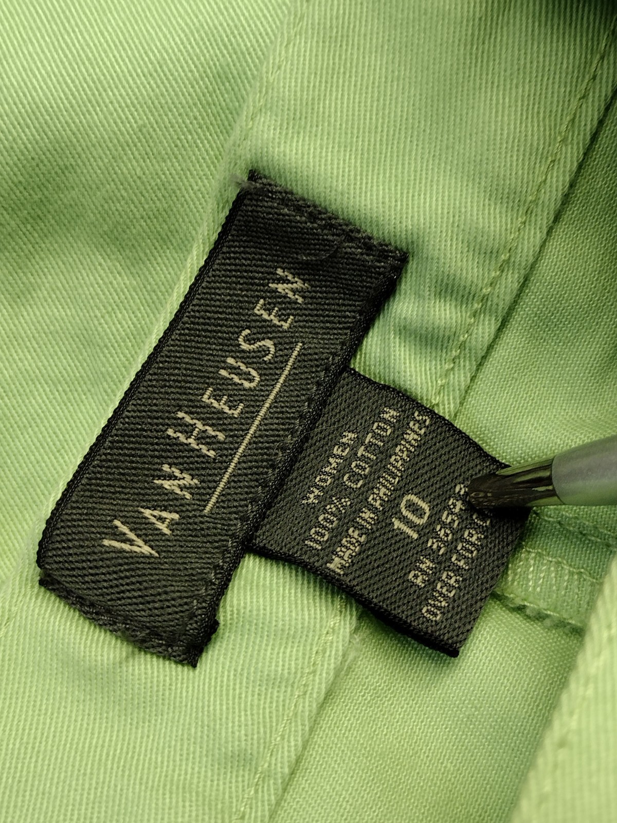 VINTAGE VAN HEUSEN SHORT PANTS SIZE 10 GREEN ZIP & BUTTON CLOSURE NWT 100%…