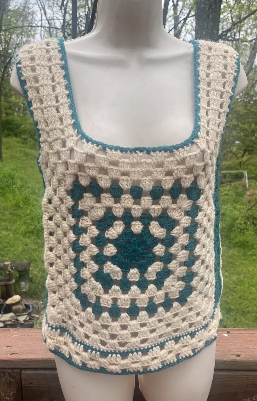 Vintage Retro Boho Chic Crochet Knit Granny Square Sweater Vest & Scarf Set OS