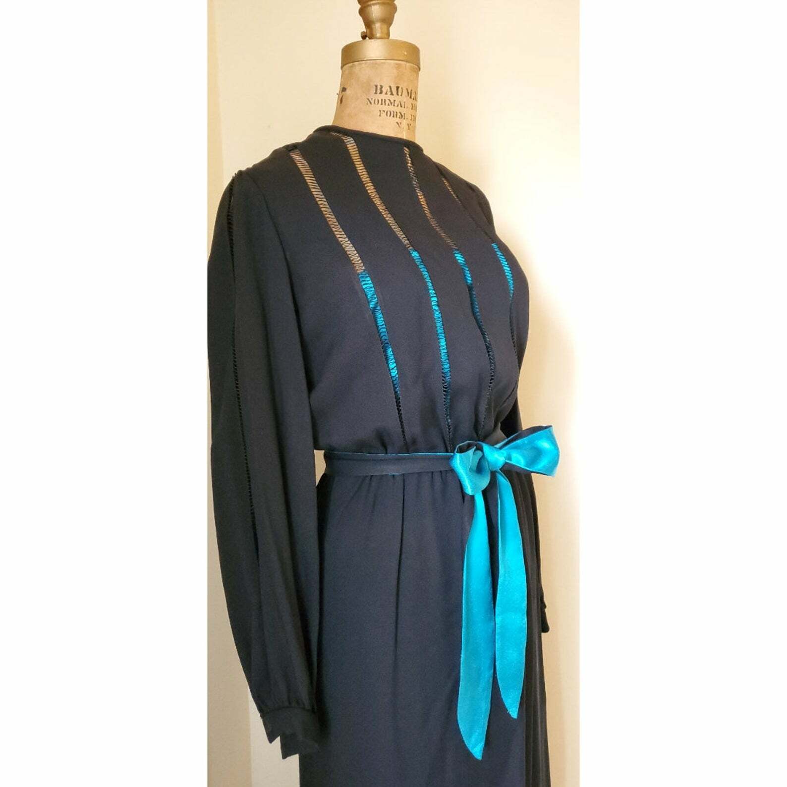 Vintage 1970’s Dress 70’s David Morris Black Teal Blue Dress ILGWU
