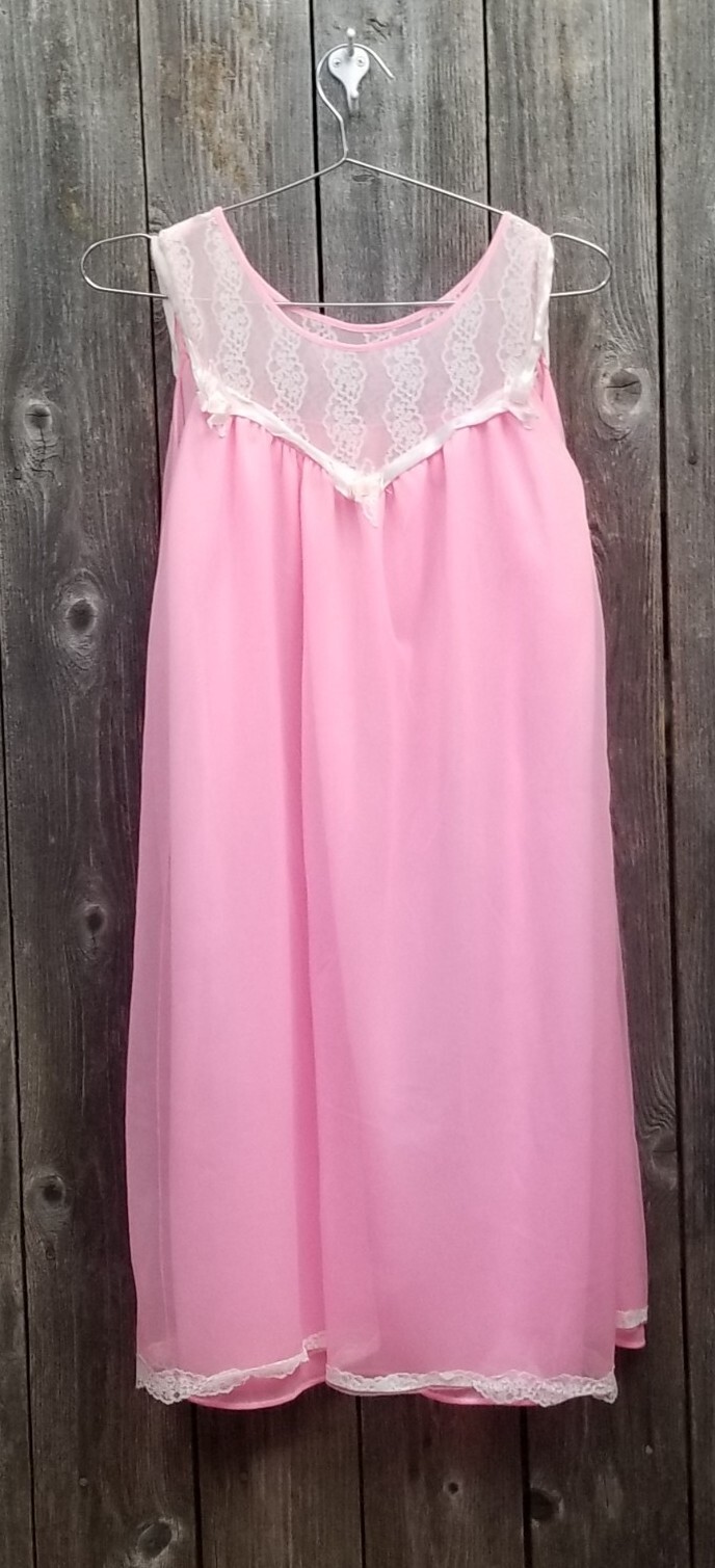 Vintage CHIC Lingerie Pink Lace Nightie Babydoll Nightgown Nylon Size S/M