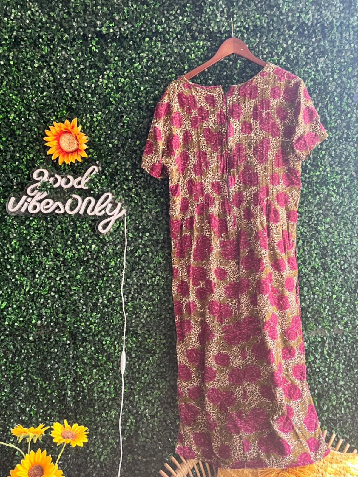 J.B.S. Ltd Women’s Dress Size 12 Rayon Floral Animal Midi Long