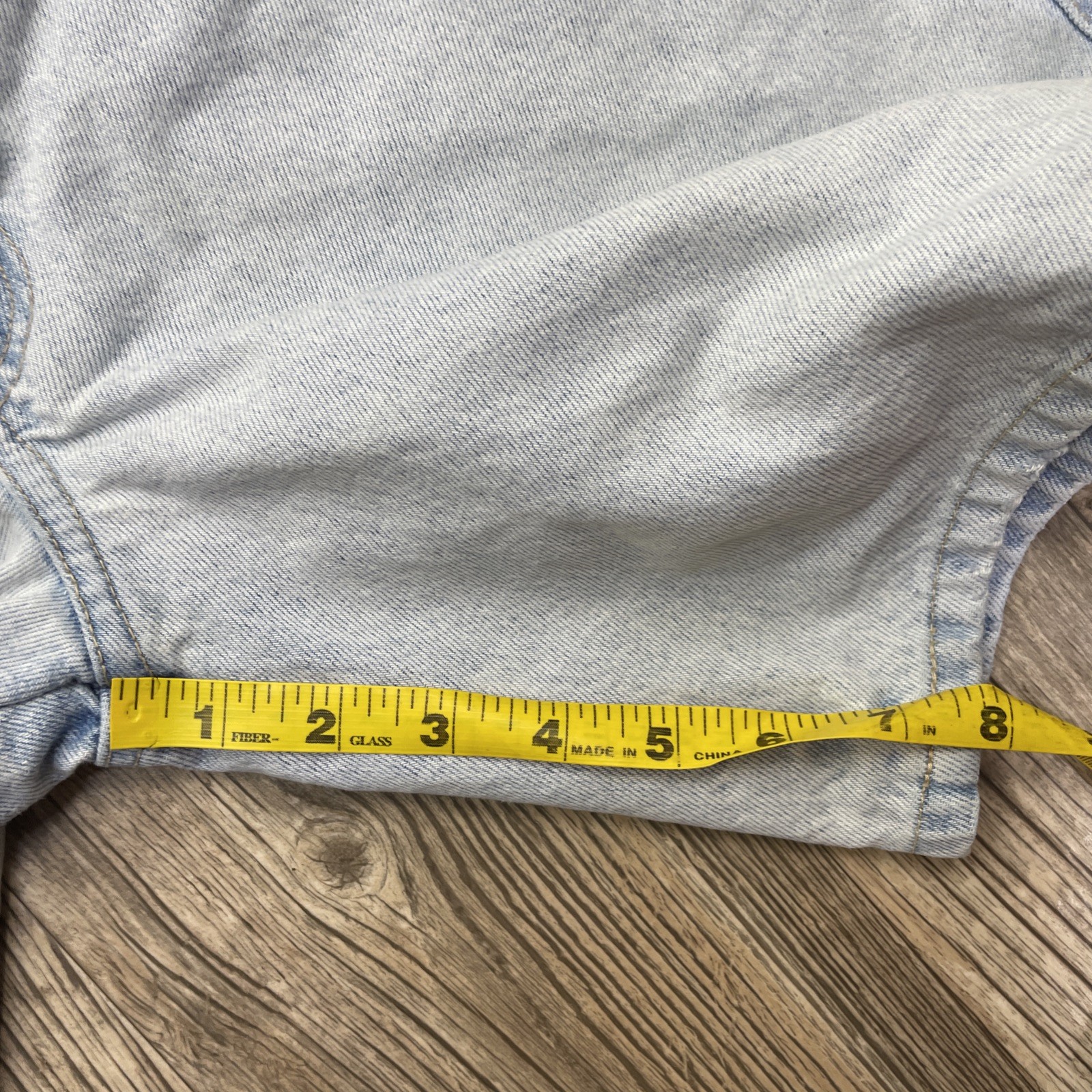 Vtg Levi’s Jean Shorts Juniors Size 7 Orange Tab 90’s Light Wash