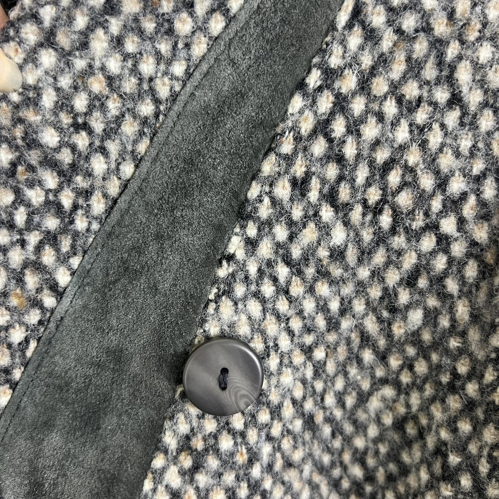 Vintage 80s Donnybrook Wool Blend Suede Trim Mid Length Diamond Tweed ILGWU USA